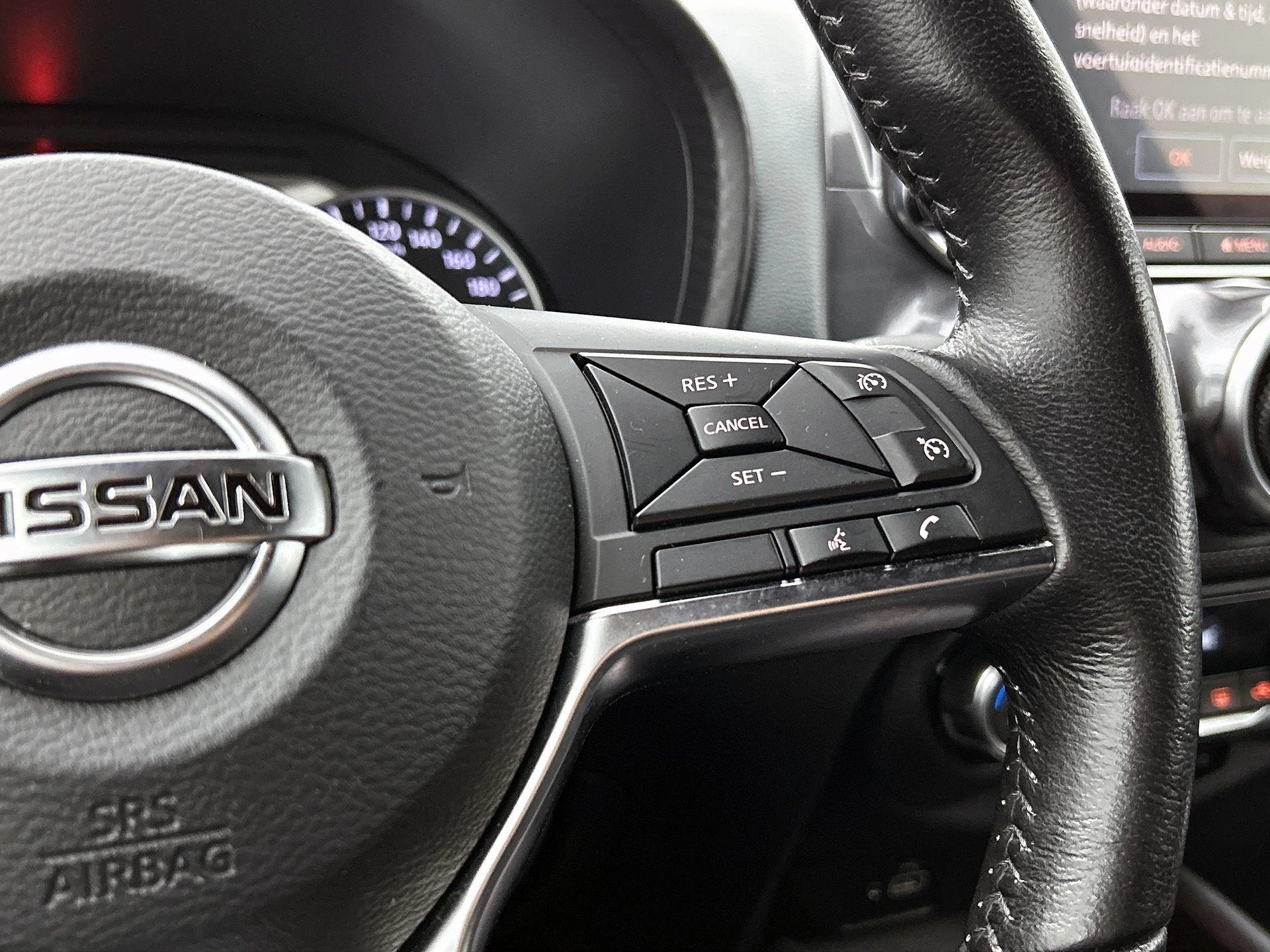 Nissan-Juke-image-5