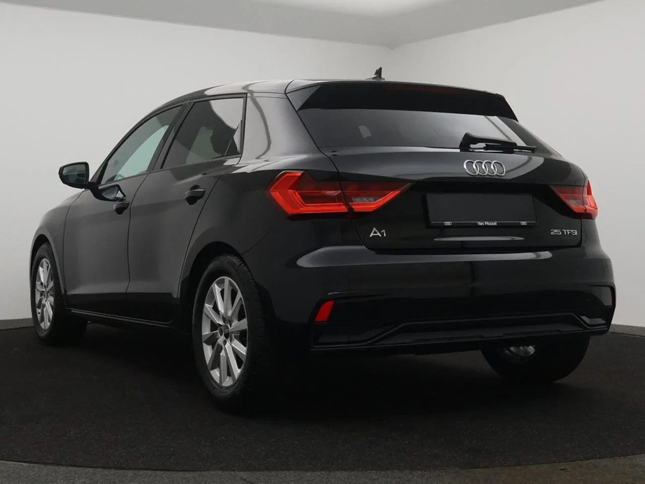 Audi A1 Sportback Audi A1 Sportback Advanced 25TFSI 95PK *AUTOMAAT*PDC*CRUISE*VIRTUAL COCKPIT*NAVI*APP-CONNECT*AIRCO*...*