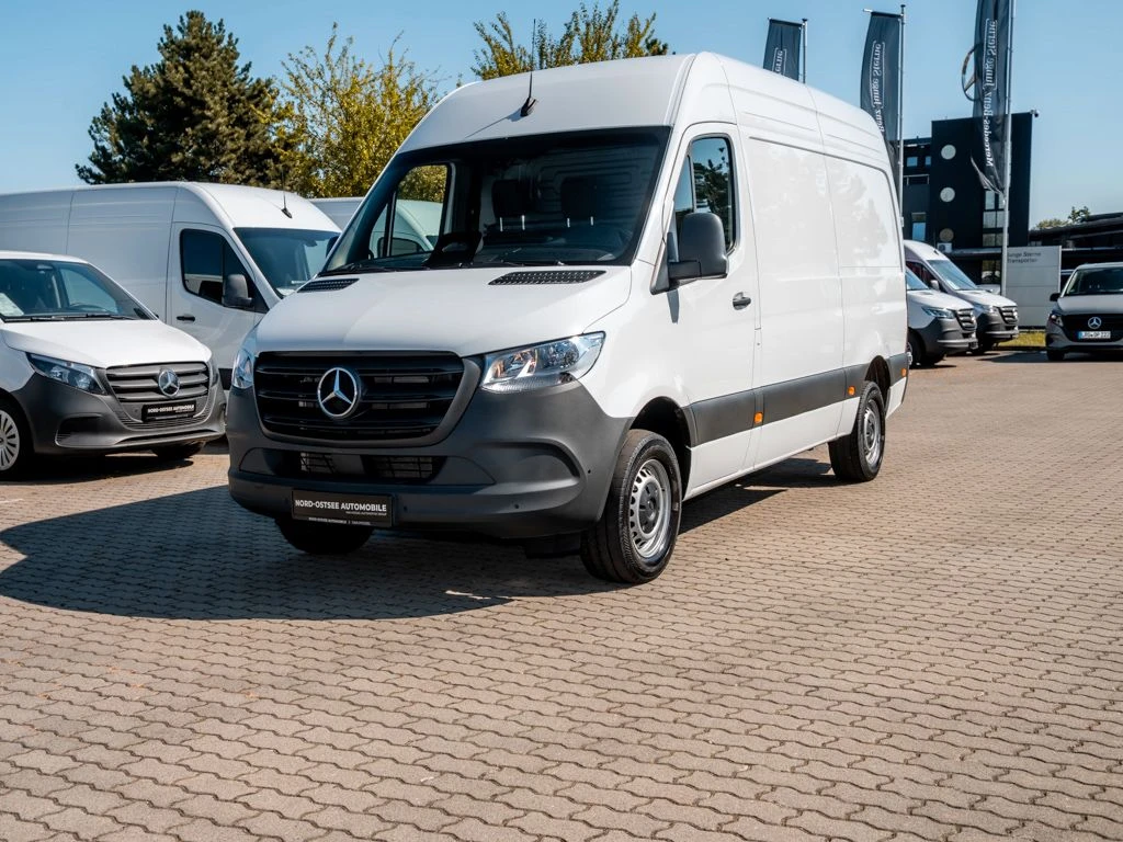 Mercedes-Benz-Sprinter 317-image-7