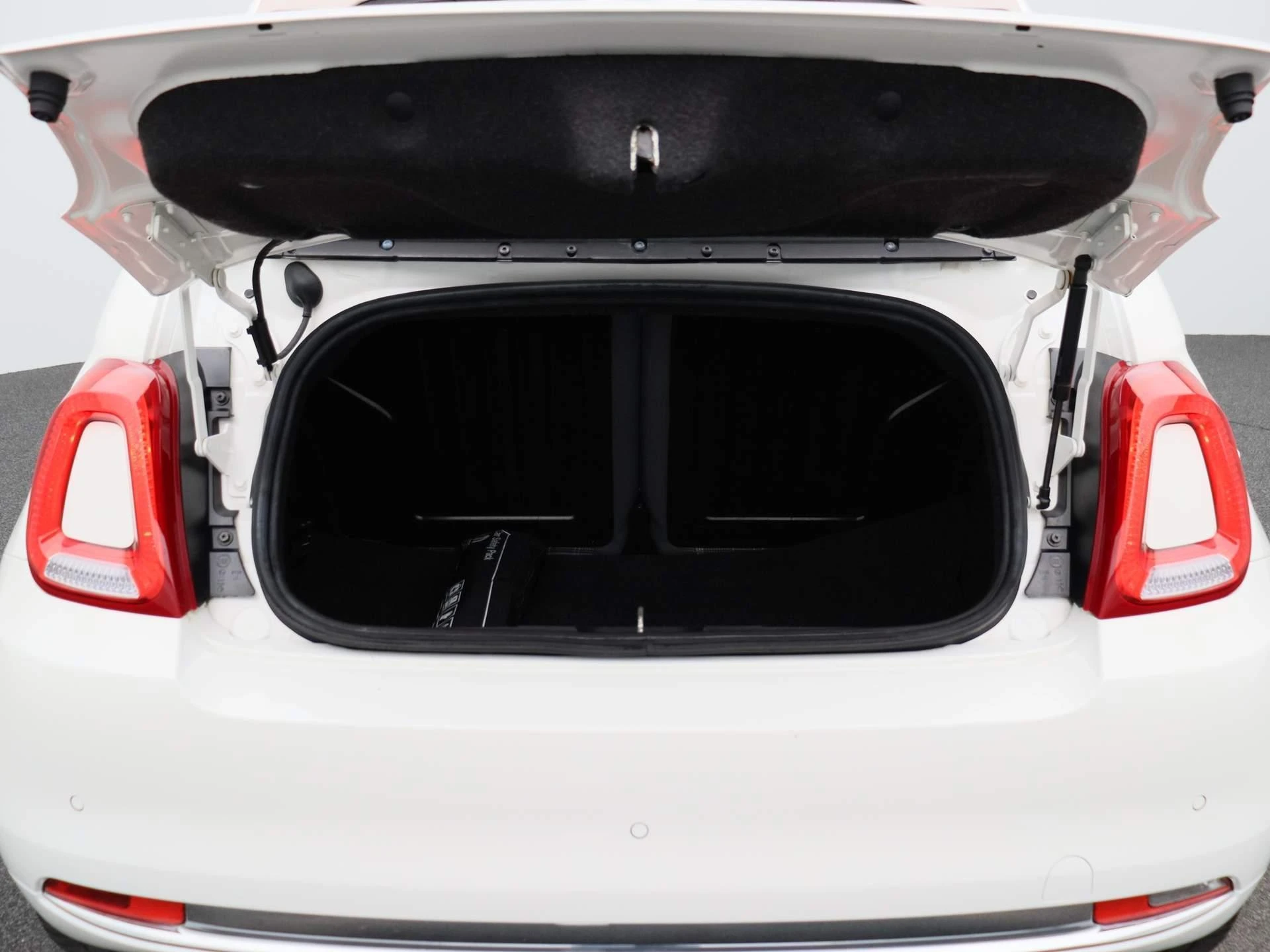 Fiat-500C-image-8