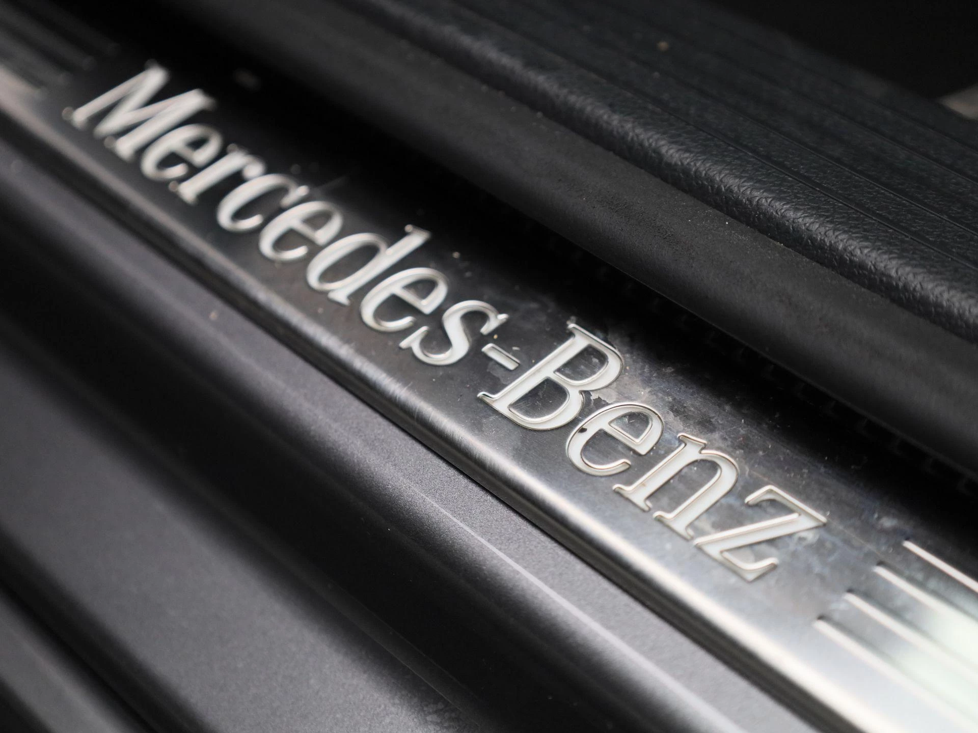 Mercedes-Benz-CLA-image-30