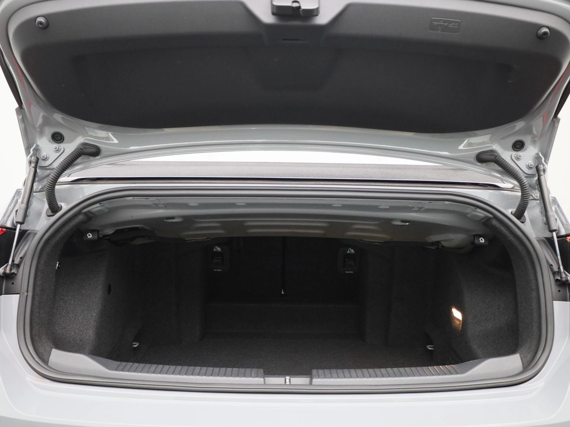 Volkswagen T-Roc Cabrio 1.5 TSI R-Line