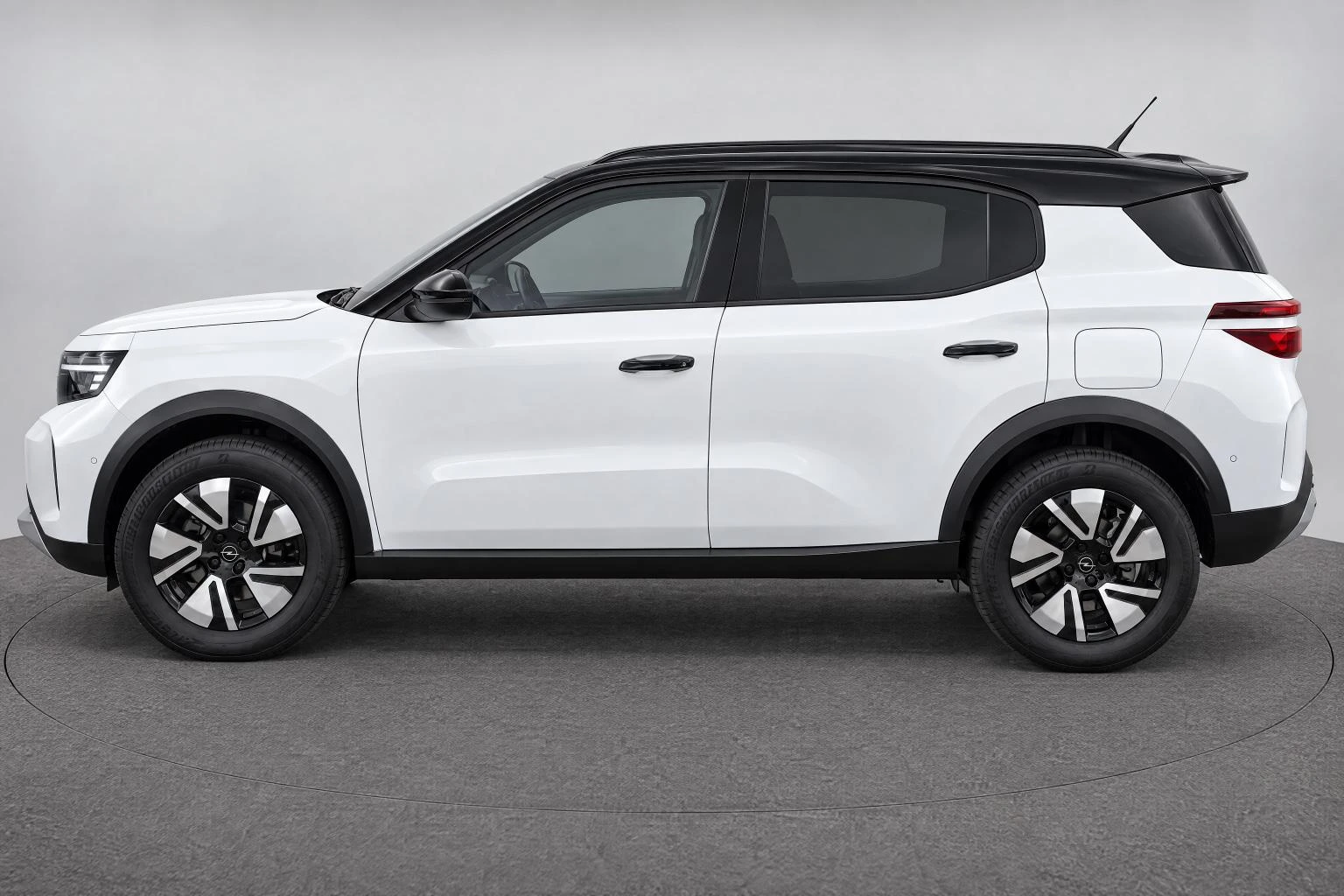 Opel-Frontera-image-7