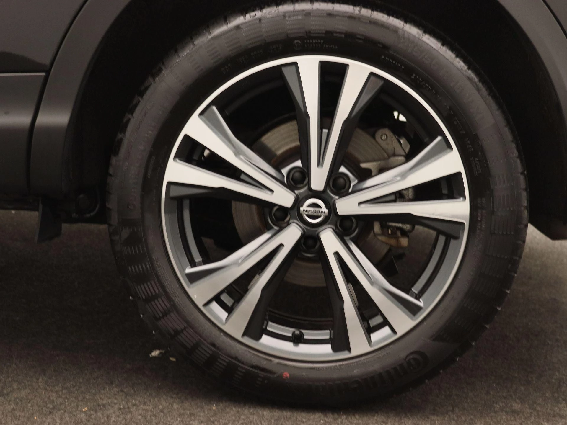 Nissan-QASHQAI-image-16