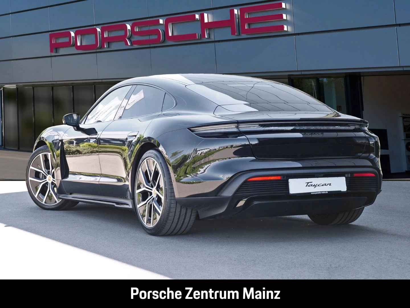 Porsche Taycan 4 Black Edition InnoDrive Head-Up BOSE black edition