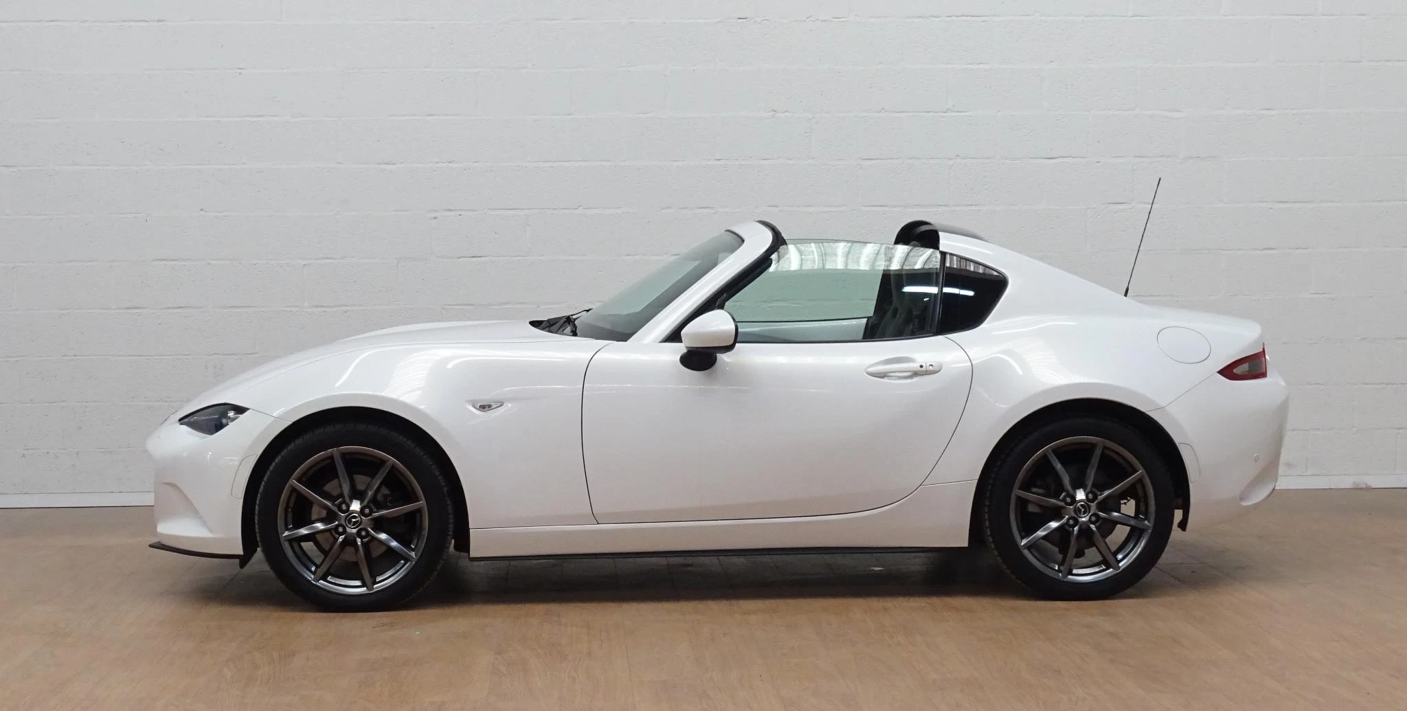 Mazda-MX-5-image-4