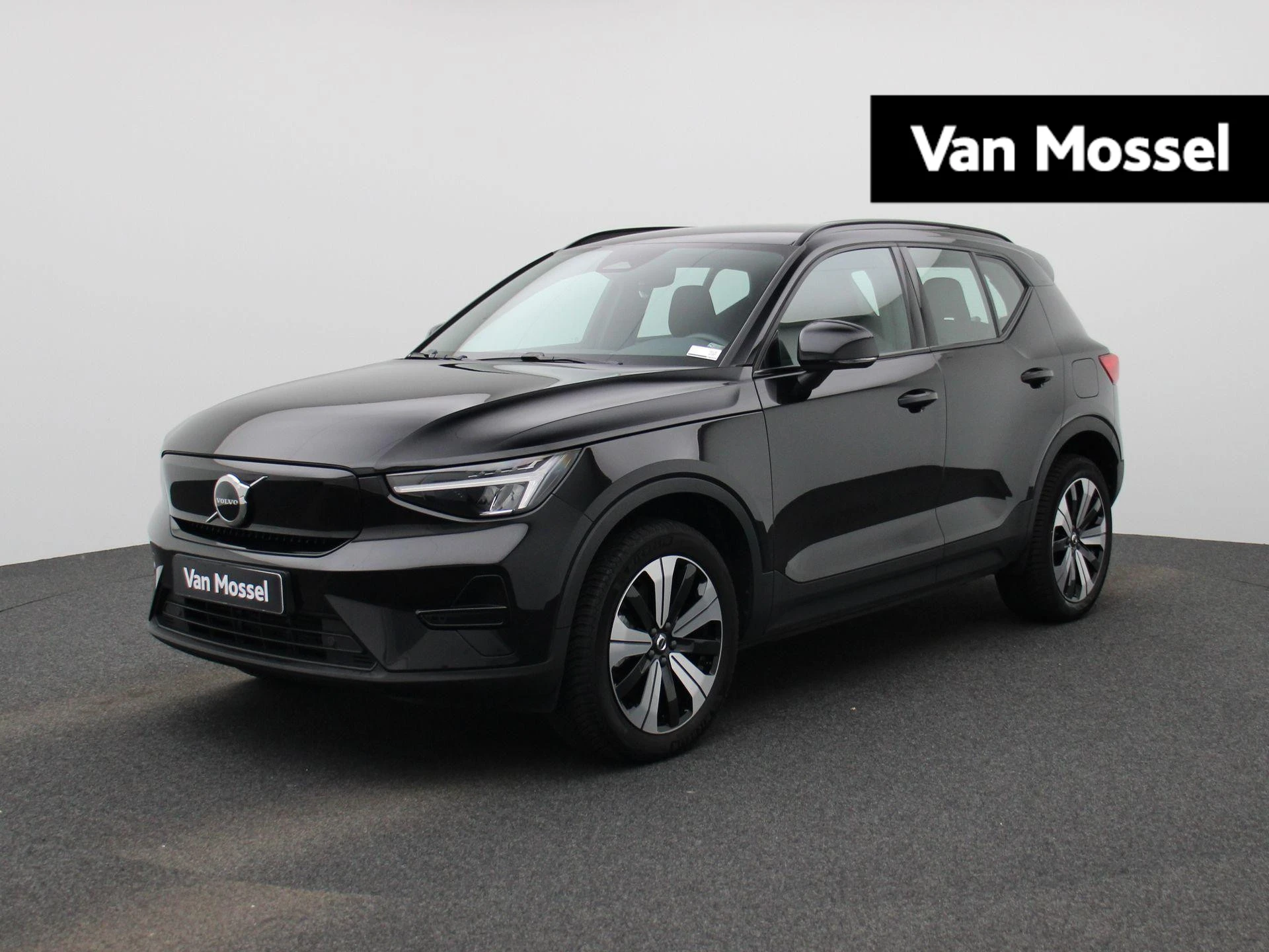 Volvo-XC40-image-0