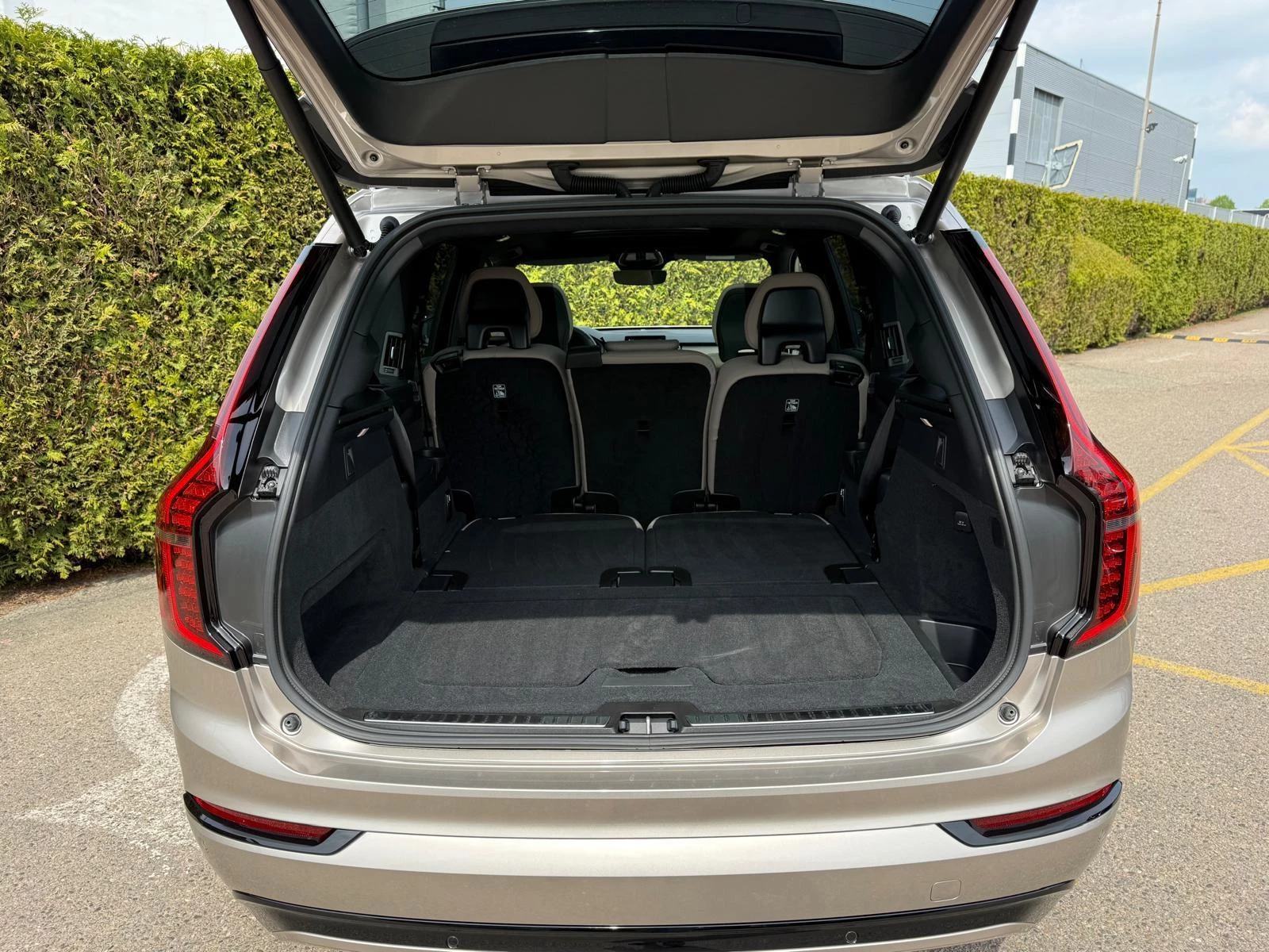 Volvo-XC90-image-11