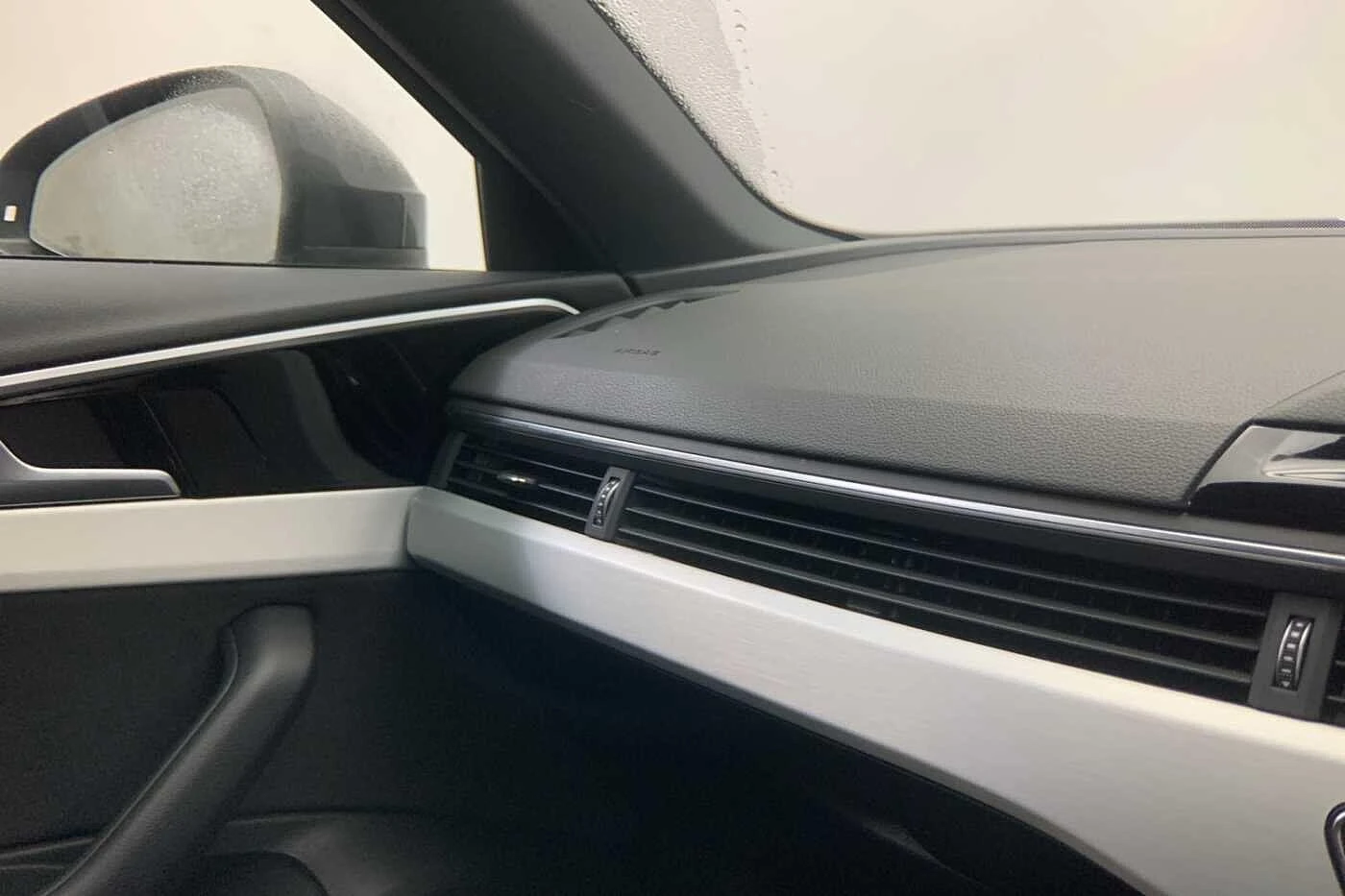 Audi-A4-image-19
