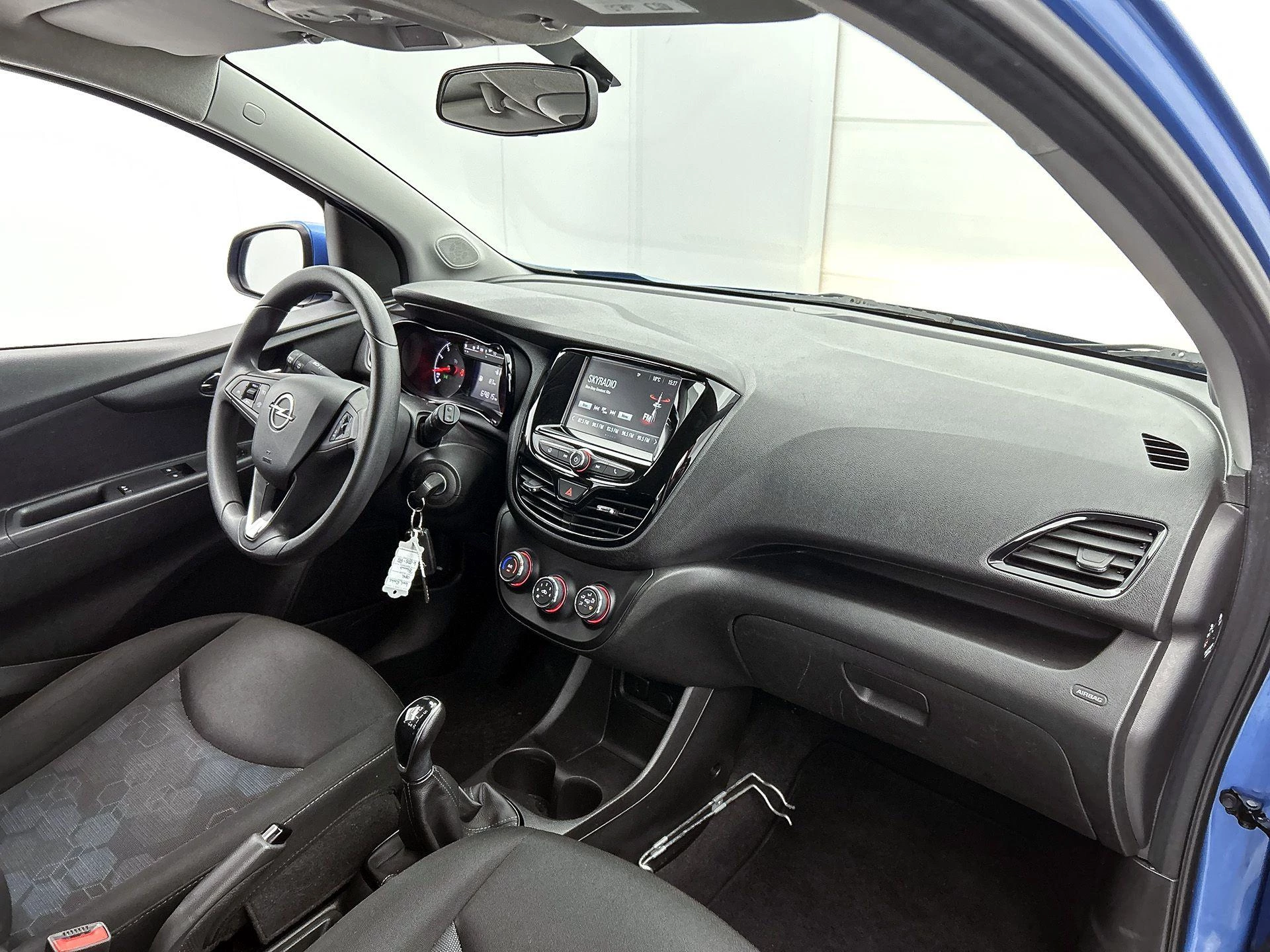 Opel-KARL-image-21