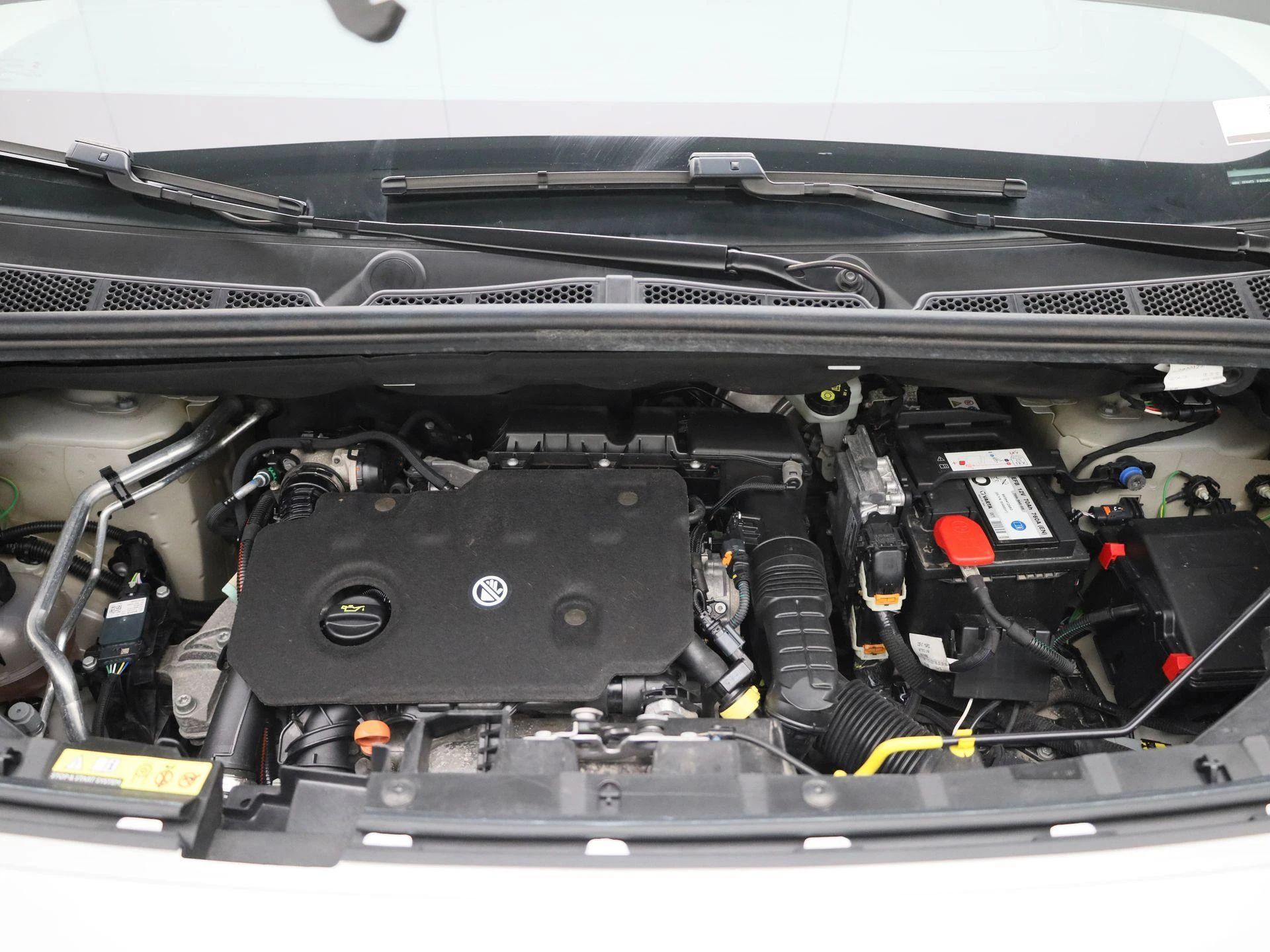 Opel-Combo Life-image-32