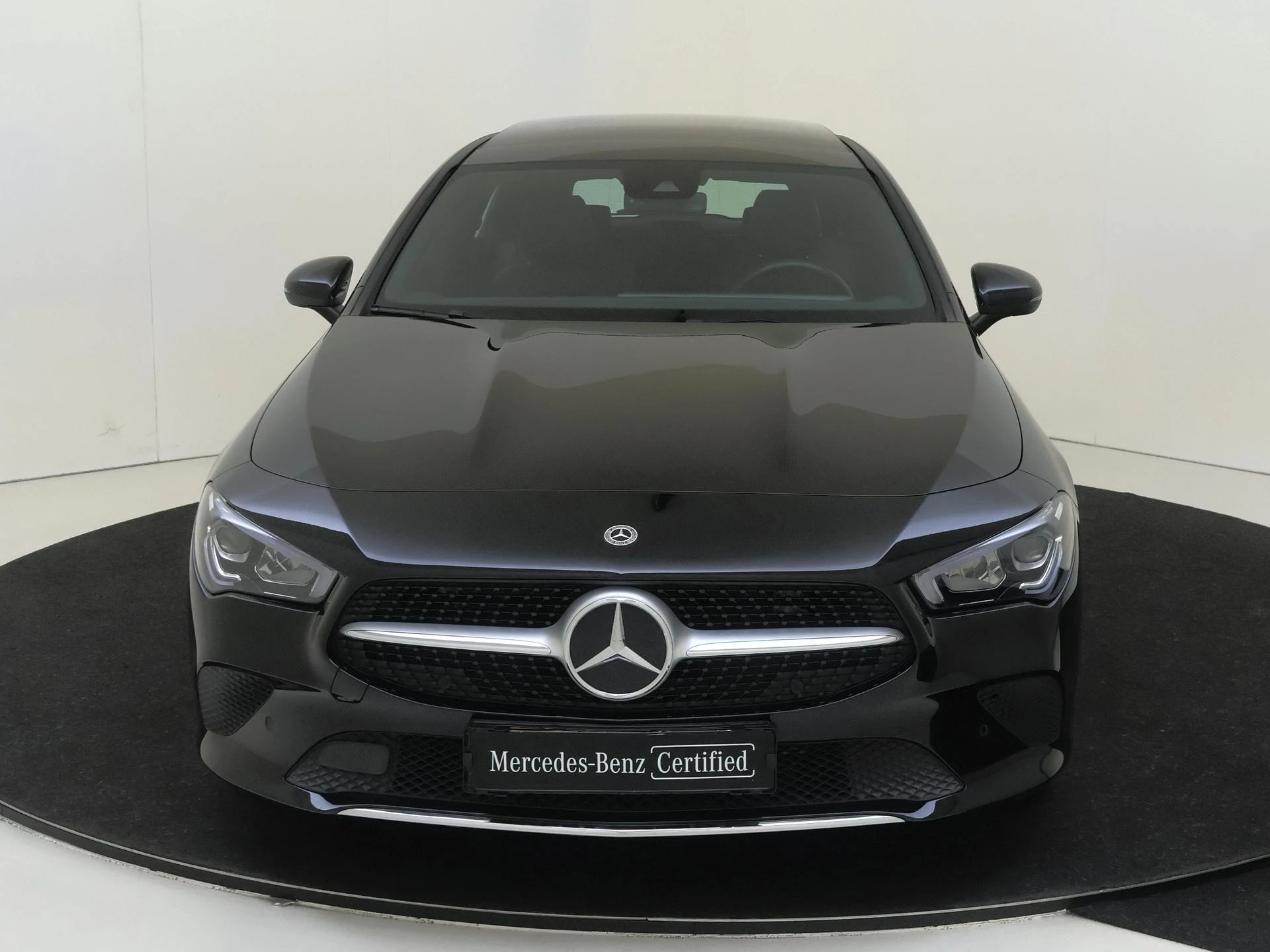 Mercedes-Benz-CLA-image-5