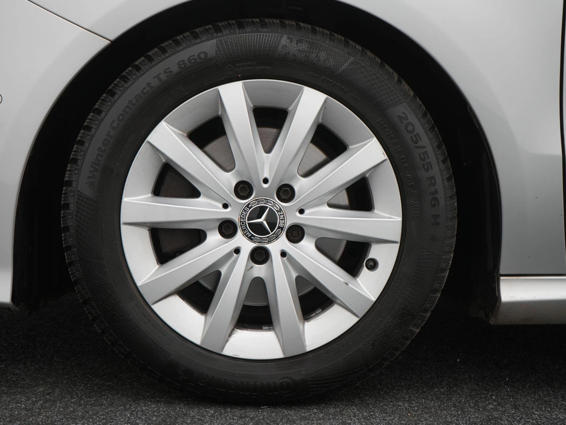 Mercedes-Benz-B-Klasse-image-31