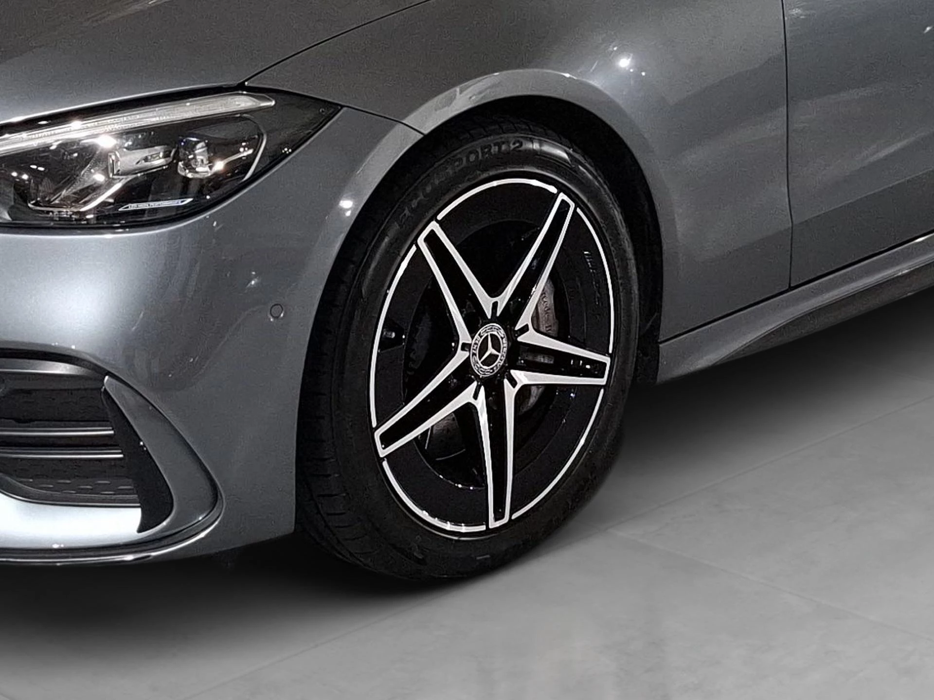 Mercedes-Benz-Classe C-image-19