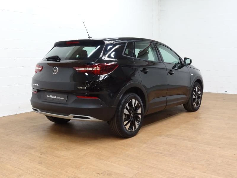 Opel-Grandland X-image-2
