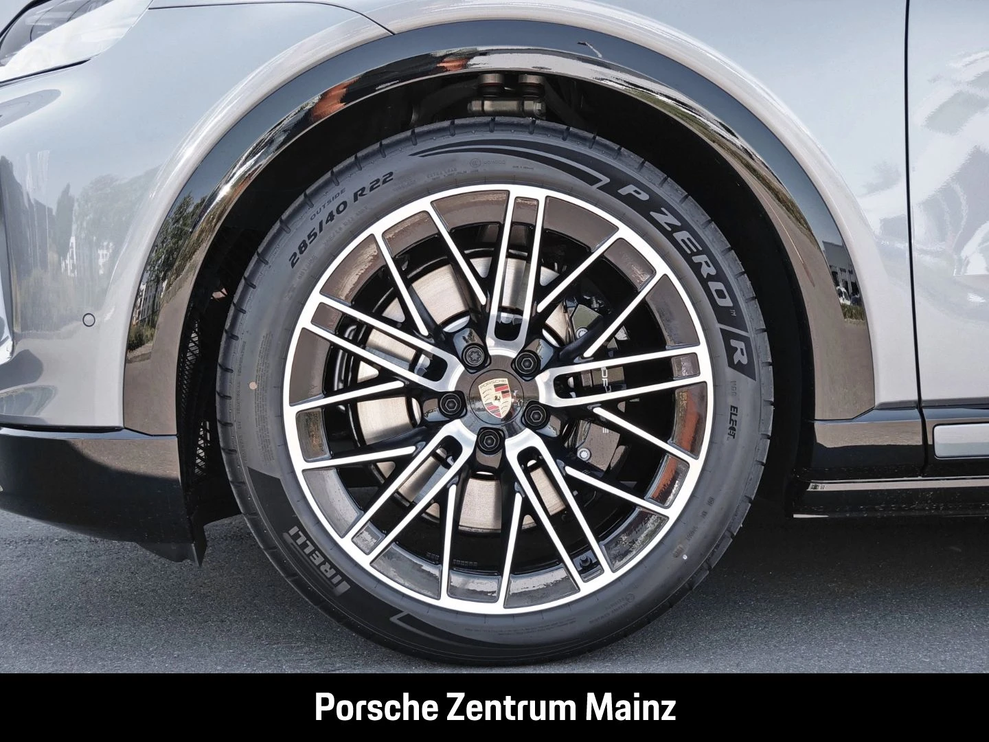 Porsche-Cayenne-image-10
