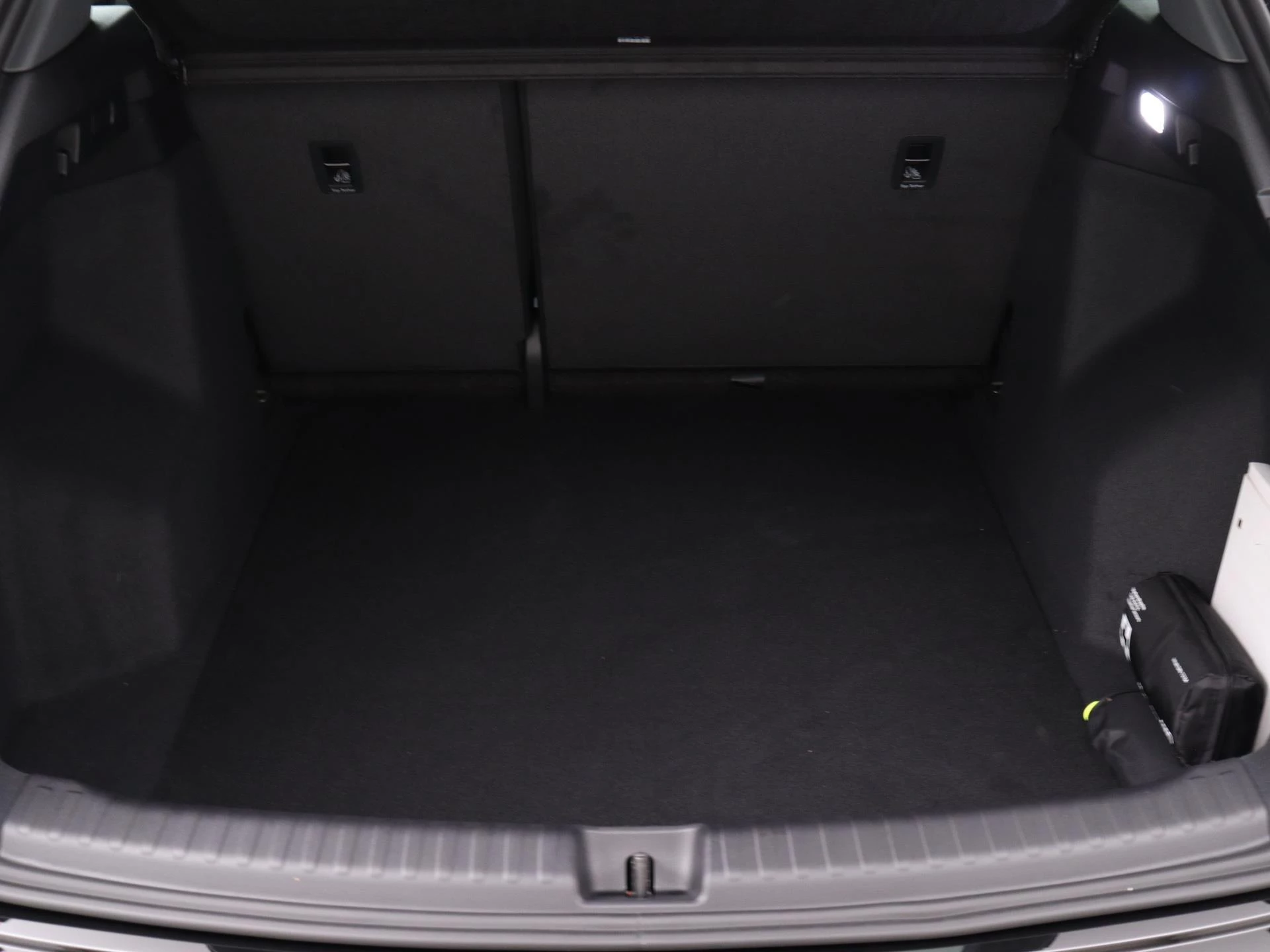 Audi-Q4 e-tron-image-15