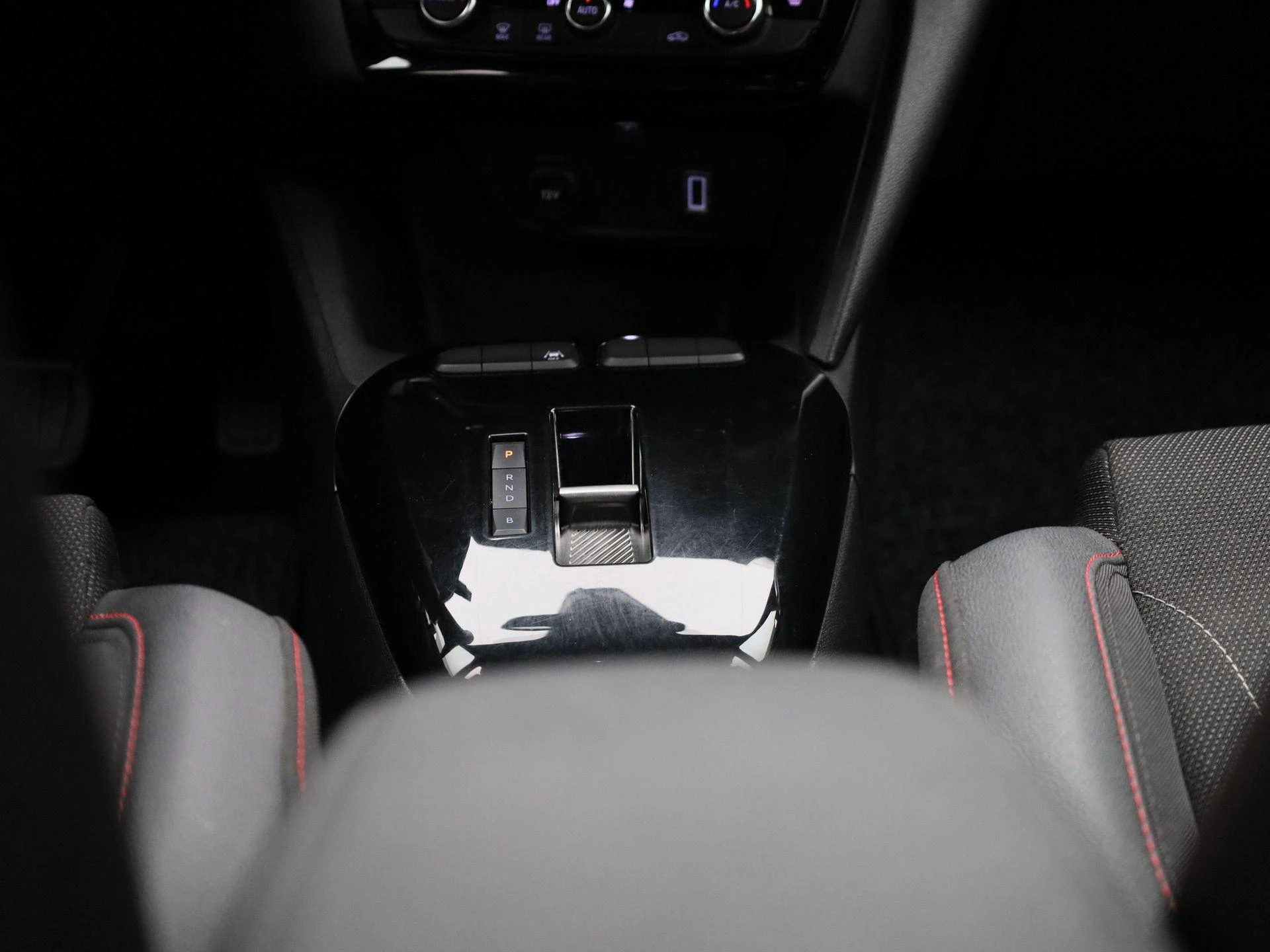 Opel-Corsa-image-10
