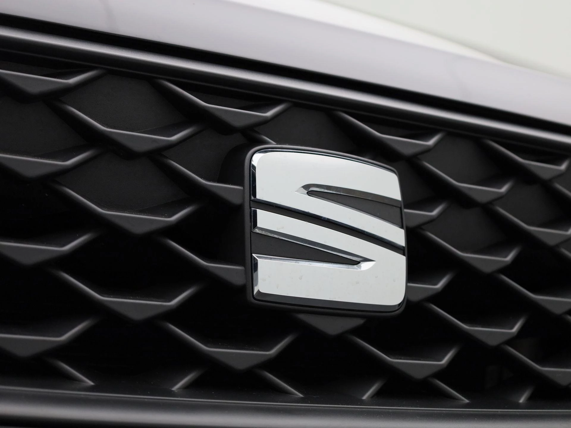 SEAT-Arona-image-36