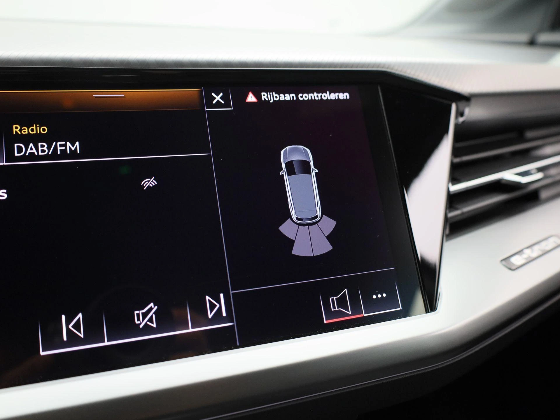 Audi-Q4 e-tron-image-29