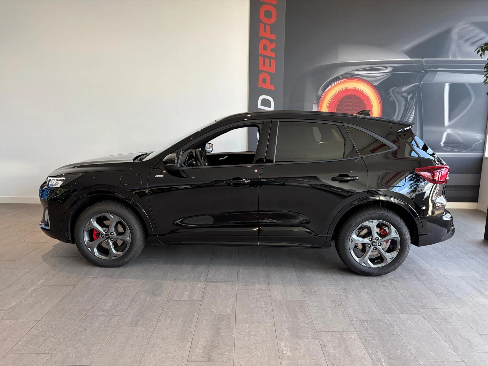 Ford-Kuga-image-4