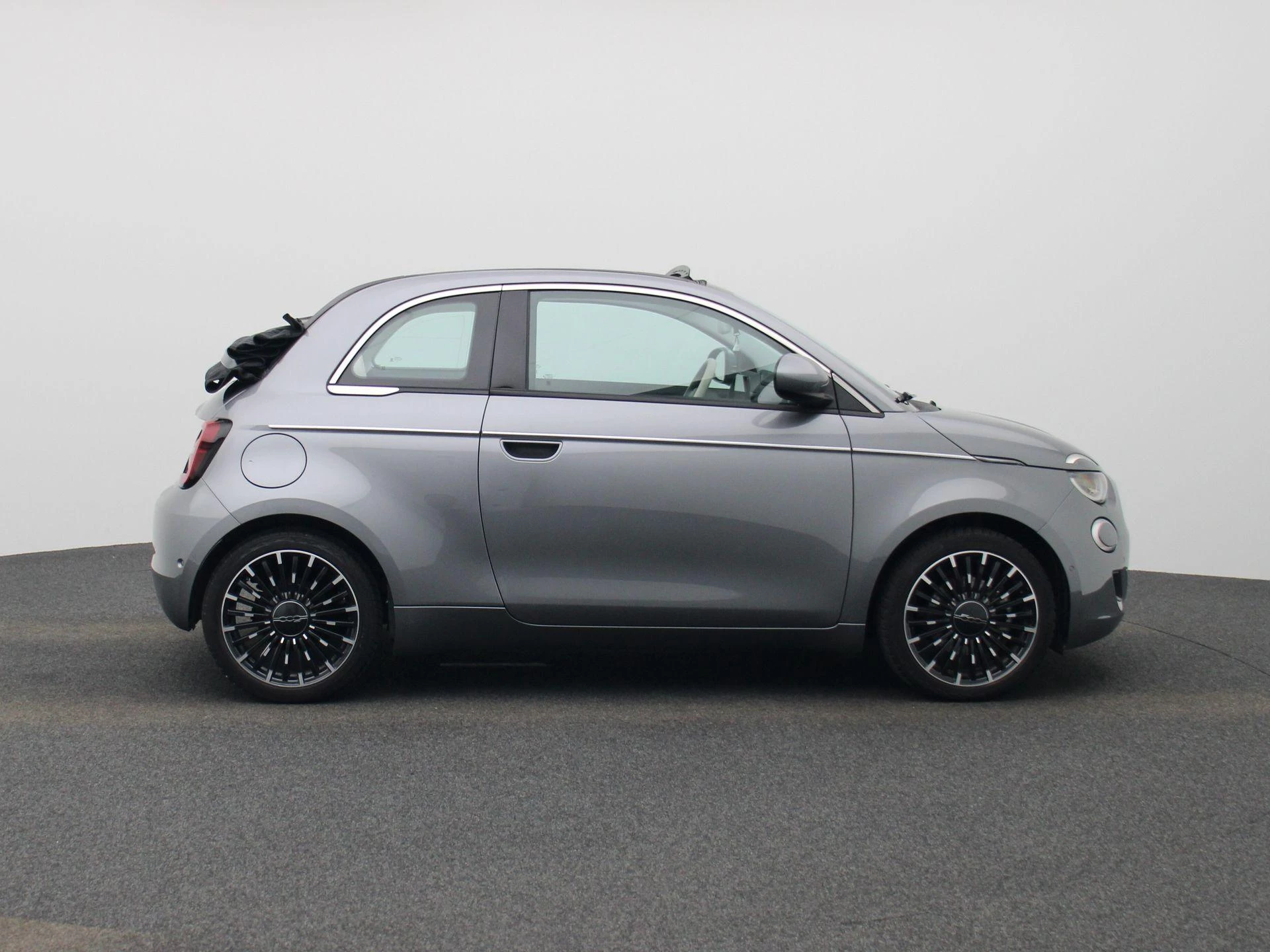 Fiat-500C-image-5