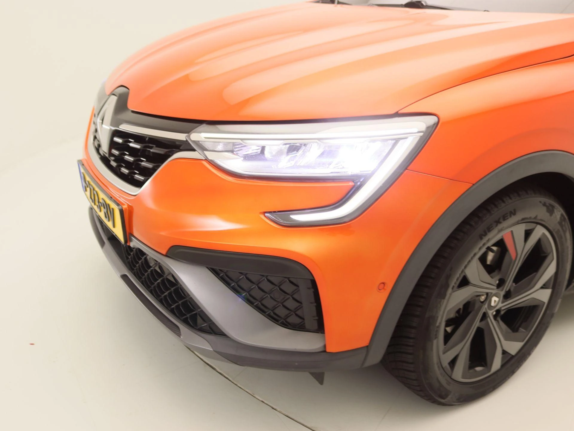 Renault-Arkana-image-16