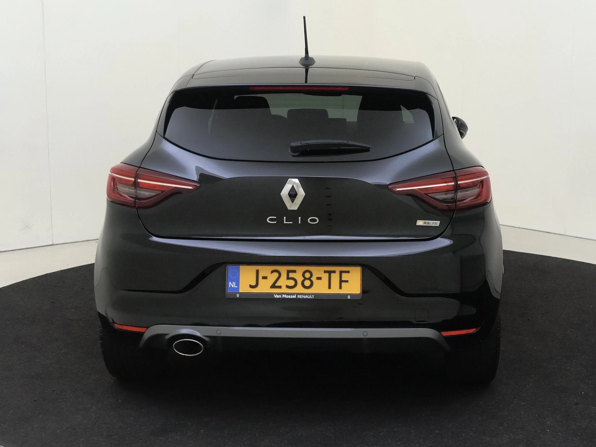 Renault-Clio-image-6