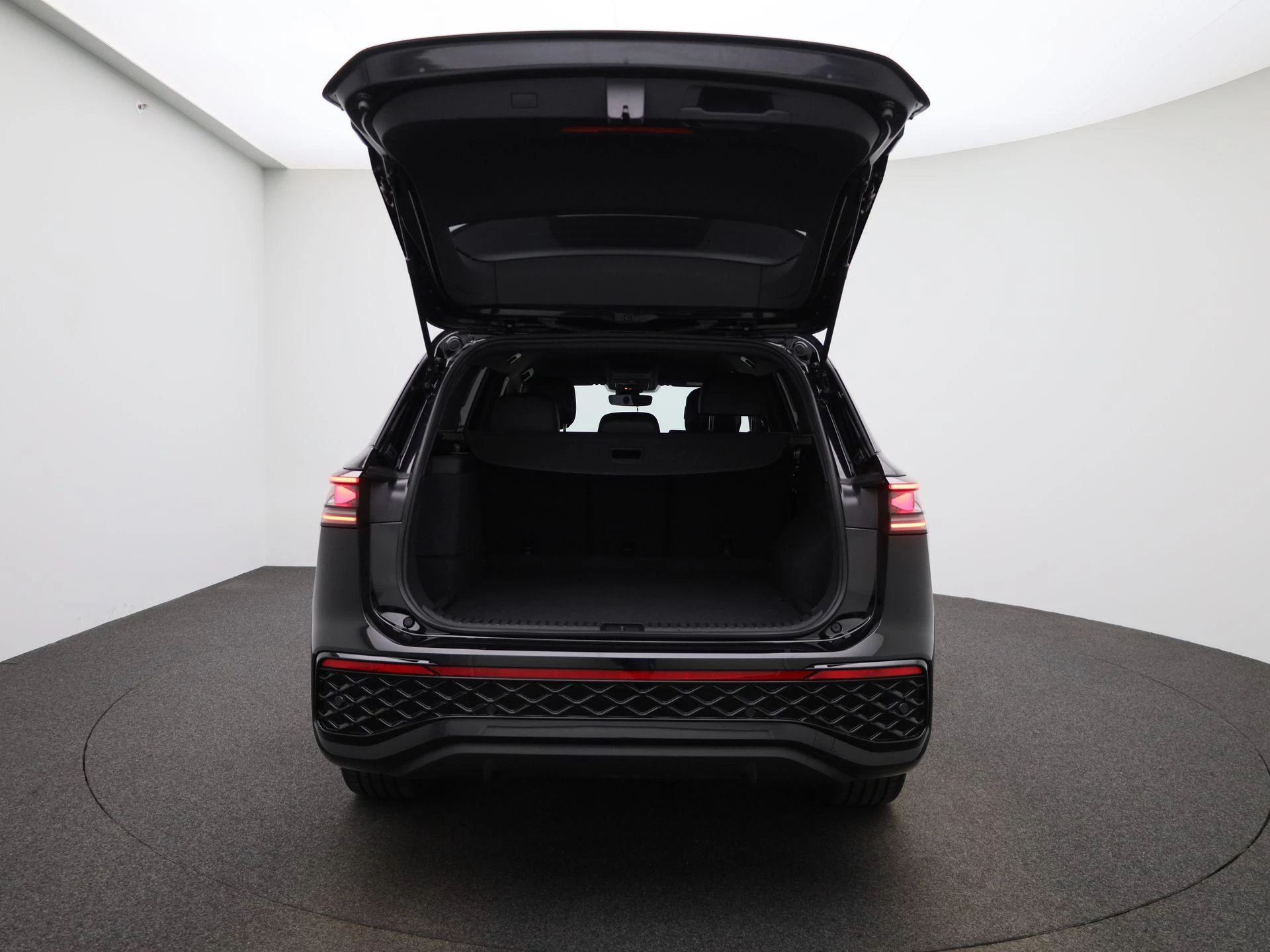 Volkswagen-Tayron-image-9