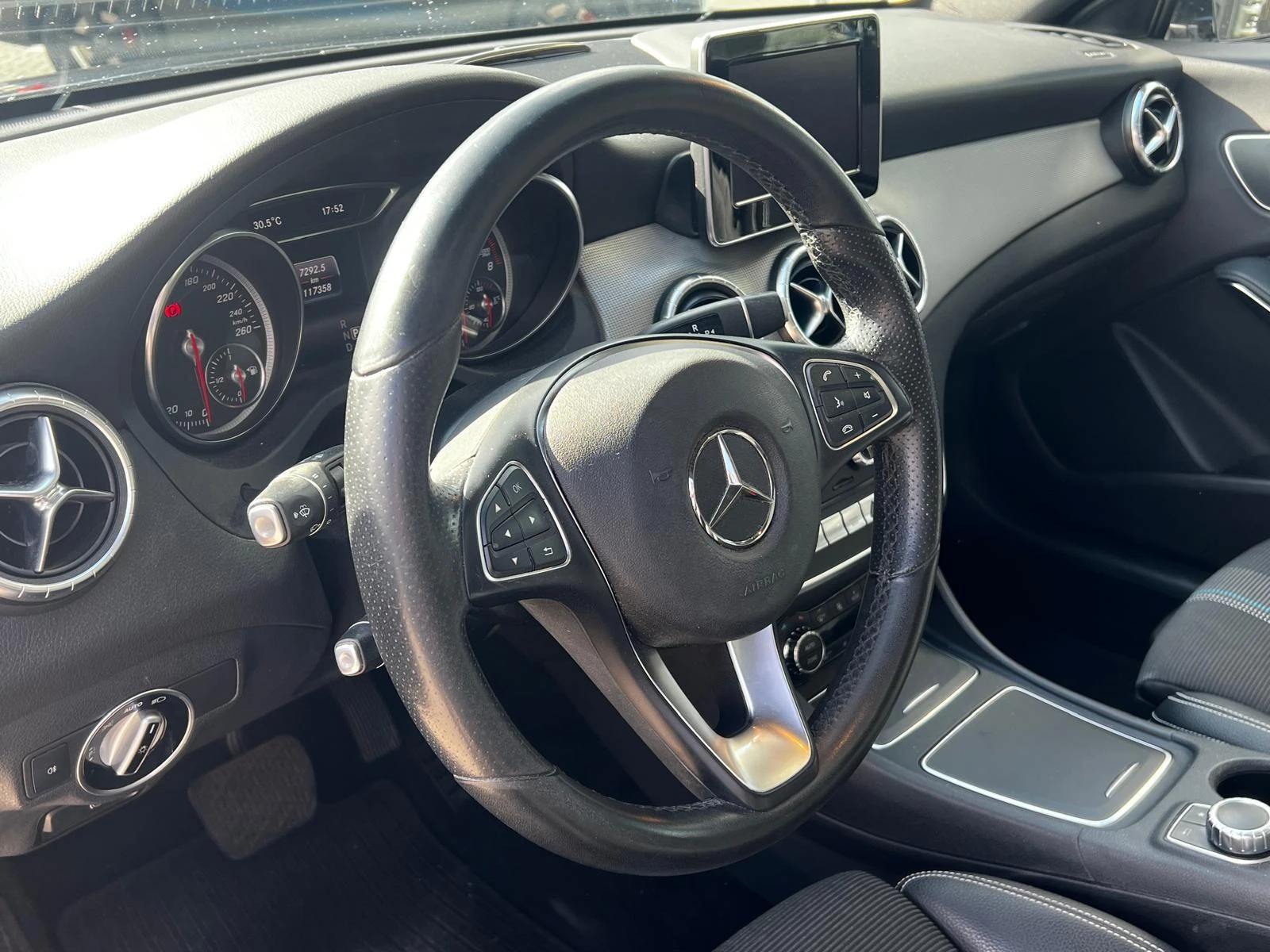 Mercedes-Benz CLA Shooting Brake 180 Prestige