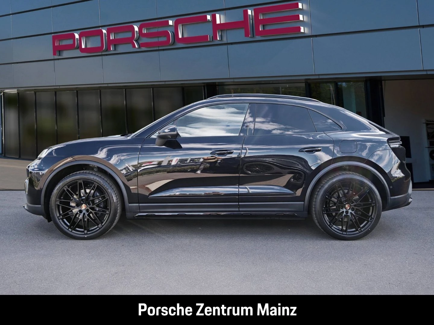 Porsche-Macan-image-6