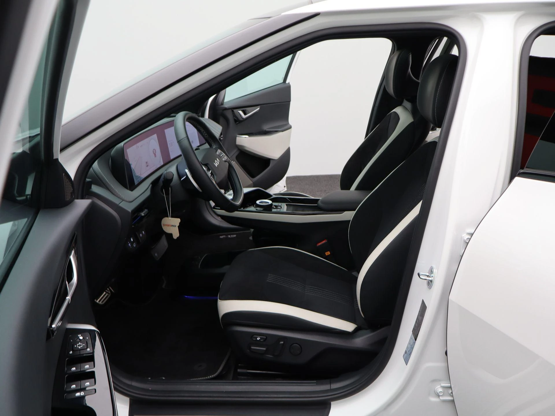 Kia-EV6-image-13