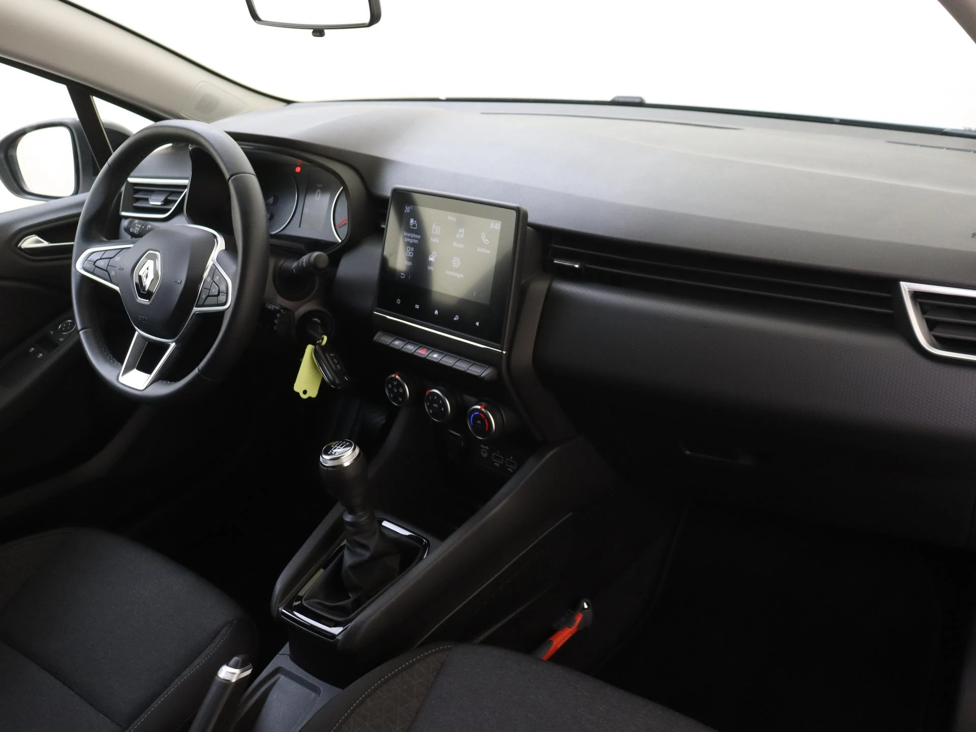Renault-Clio-image-4