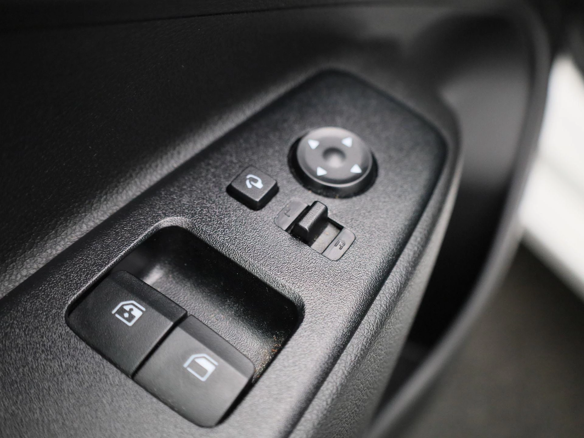 Hyundai-i10-image-23