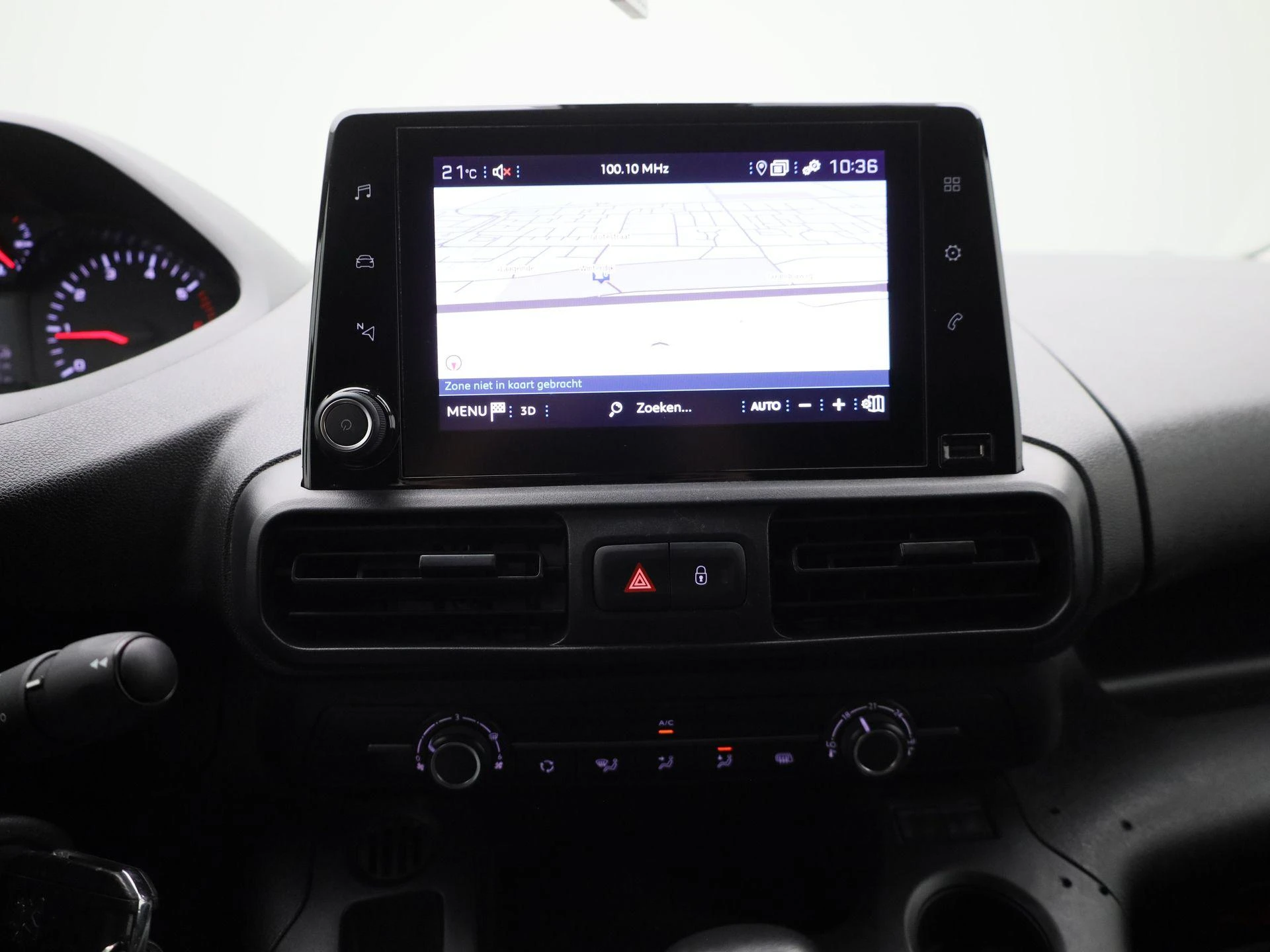 Peugeot-Partner-image-10