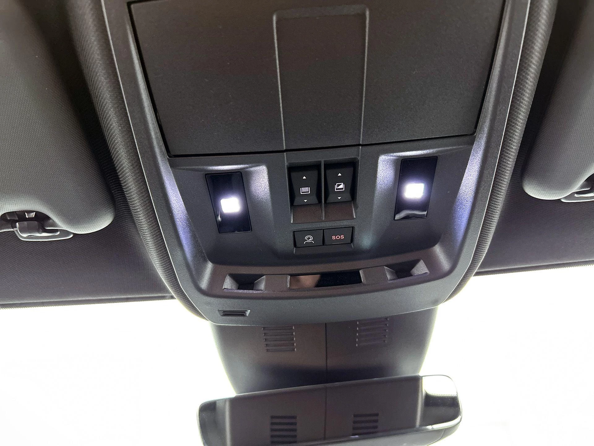 Opel-Grandland-image-13