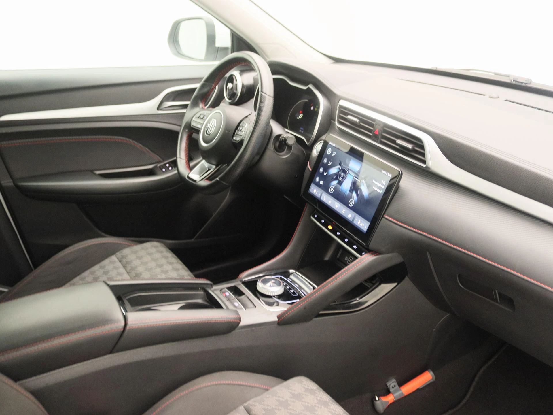 MG-ZS EV-image-26