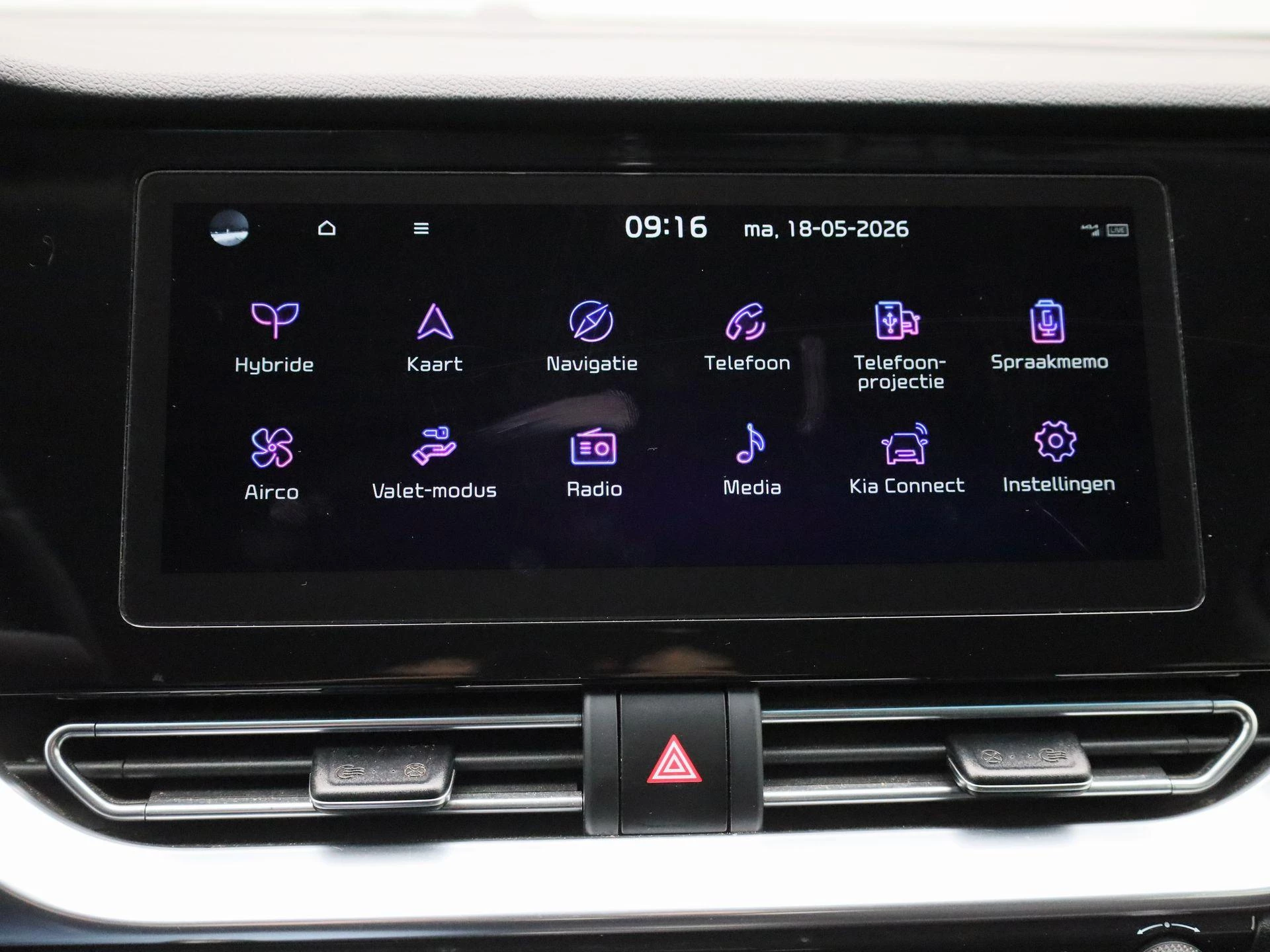 Kia-Niro-image-16