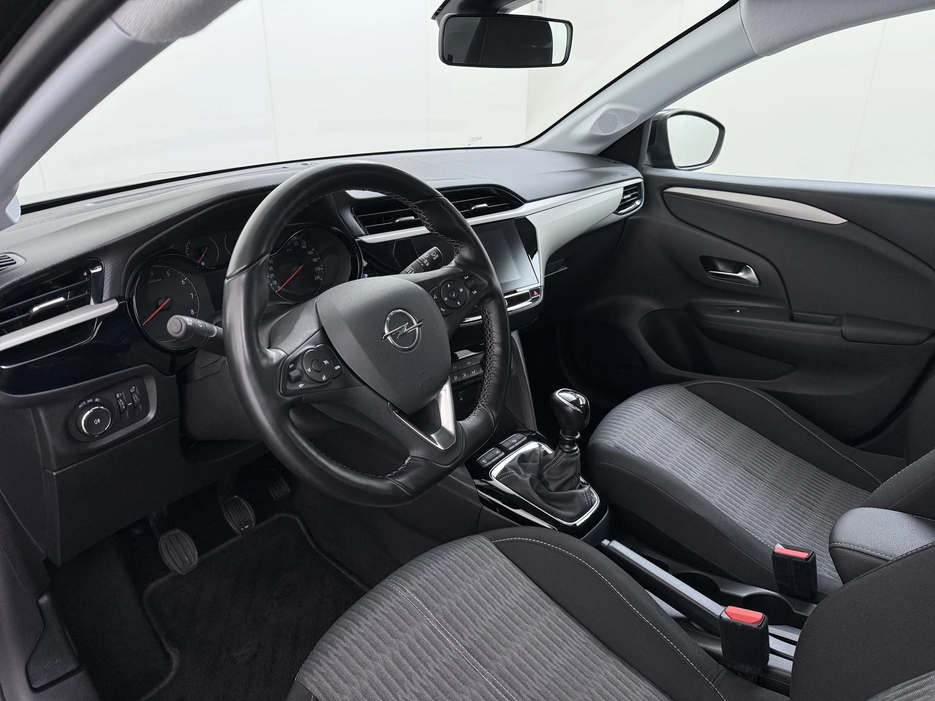 Opel-Corsa-image-19