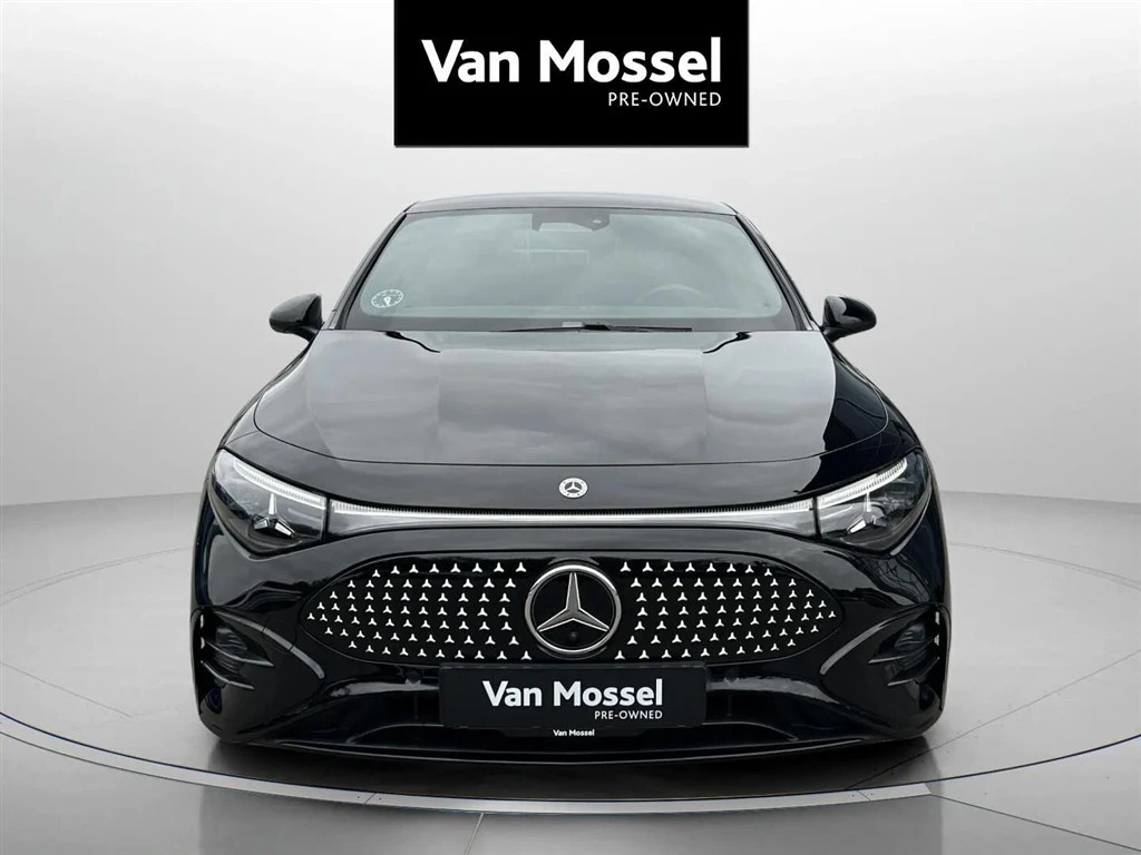 Mercedes-Benz-CLA-image-1