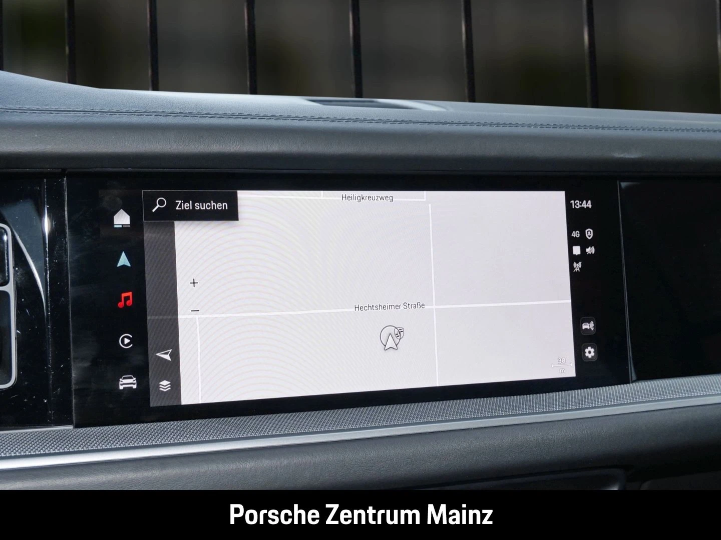 Porsche-Cayenne-image-13