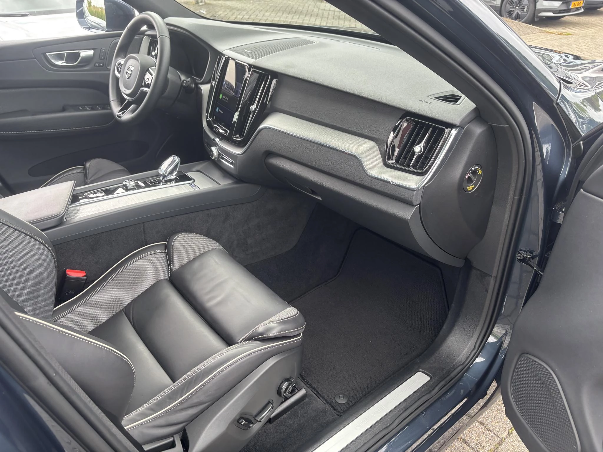 Volvo XC60 T6 Plug-in hybrid AWD Plus Bright