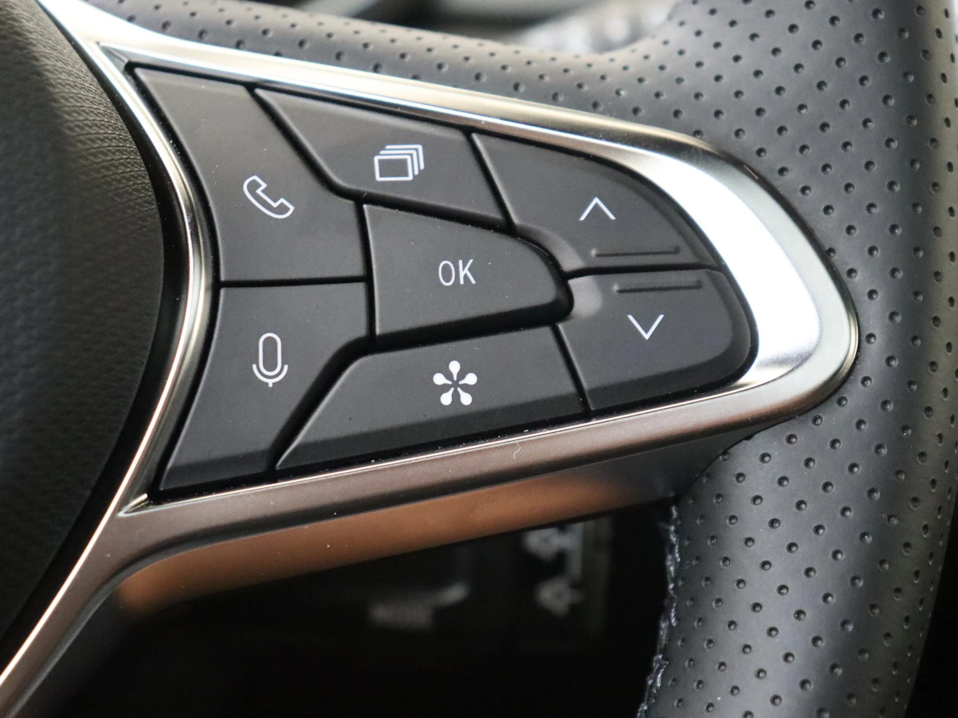 Renault-Captur-image-13