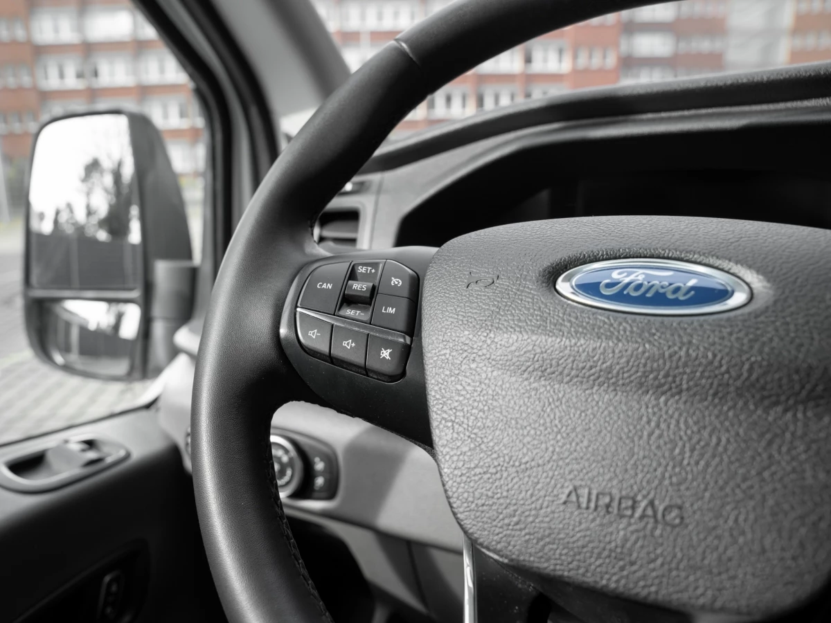 Ford-Transit-image-10