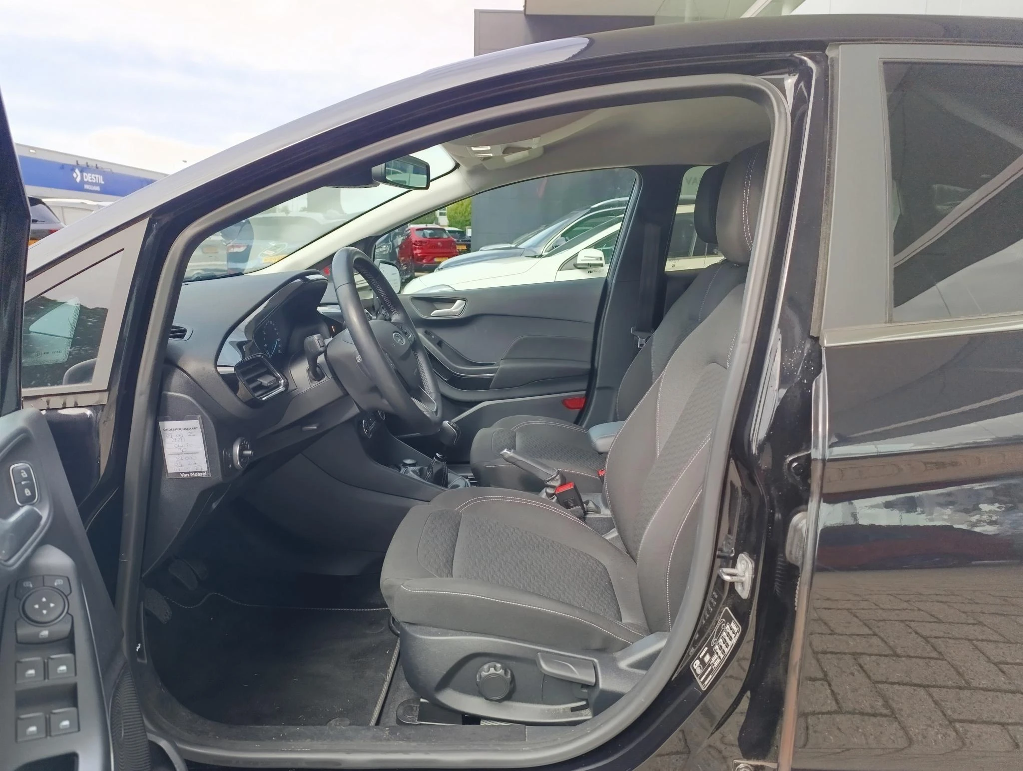 Ford-Fiesta-image-9