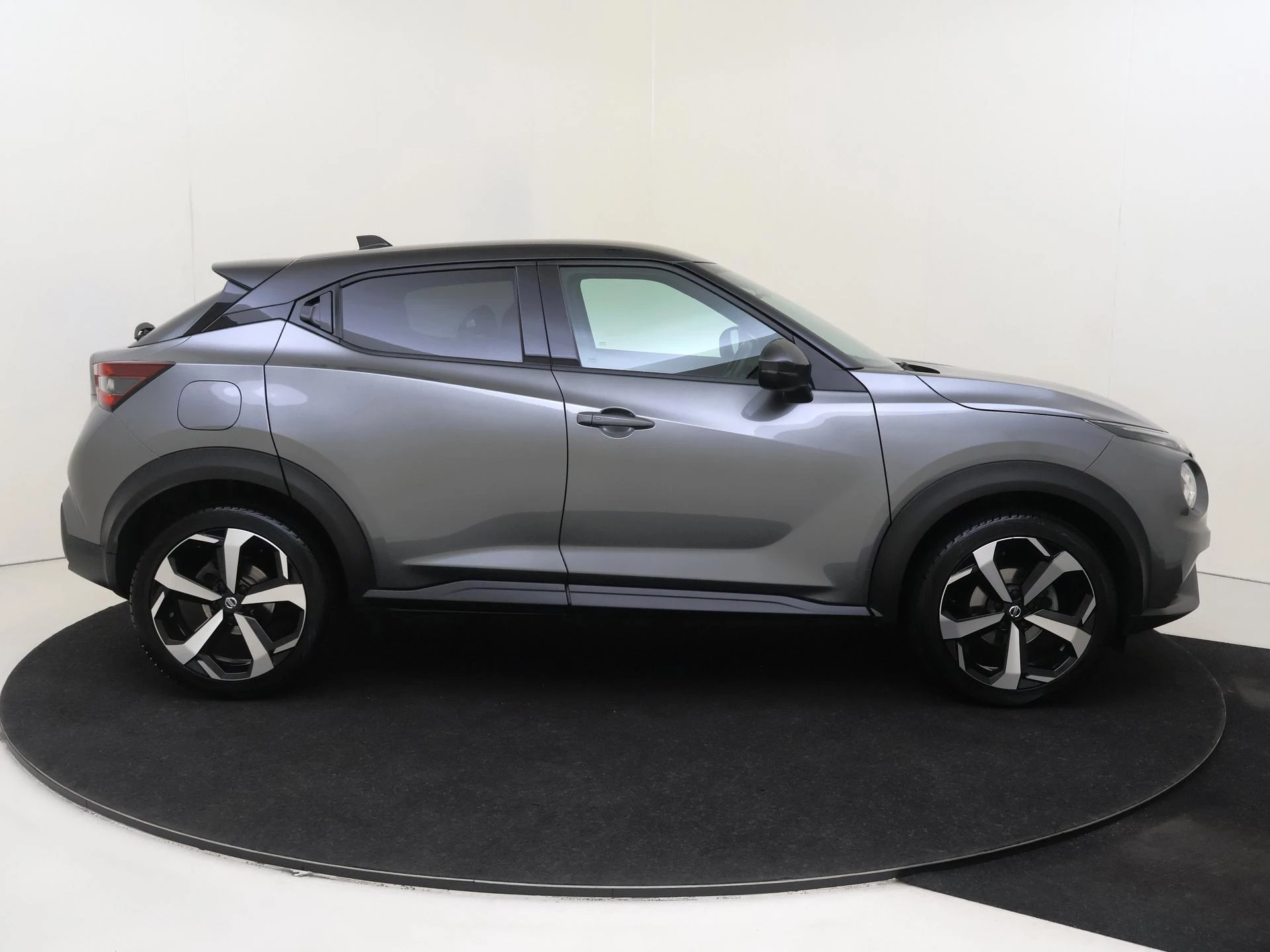 Nissan-Juke-image-11