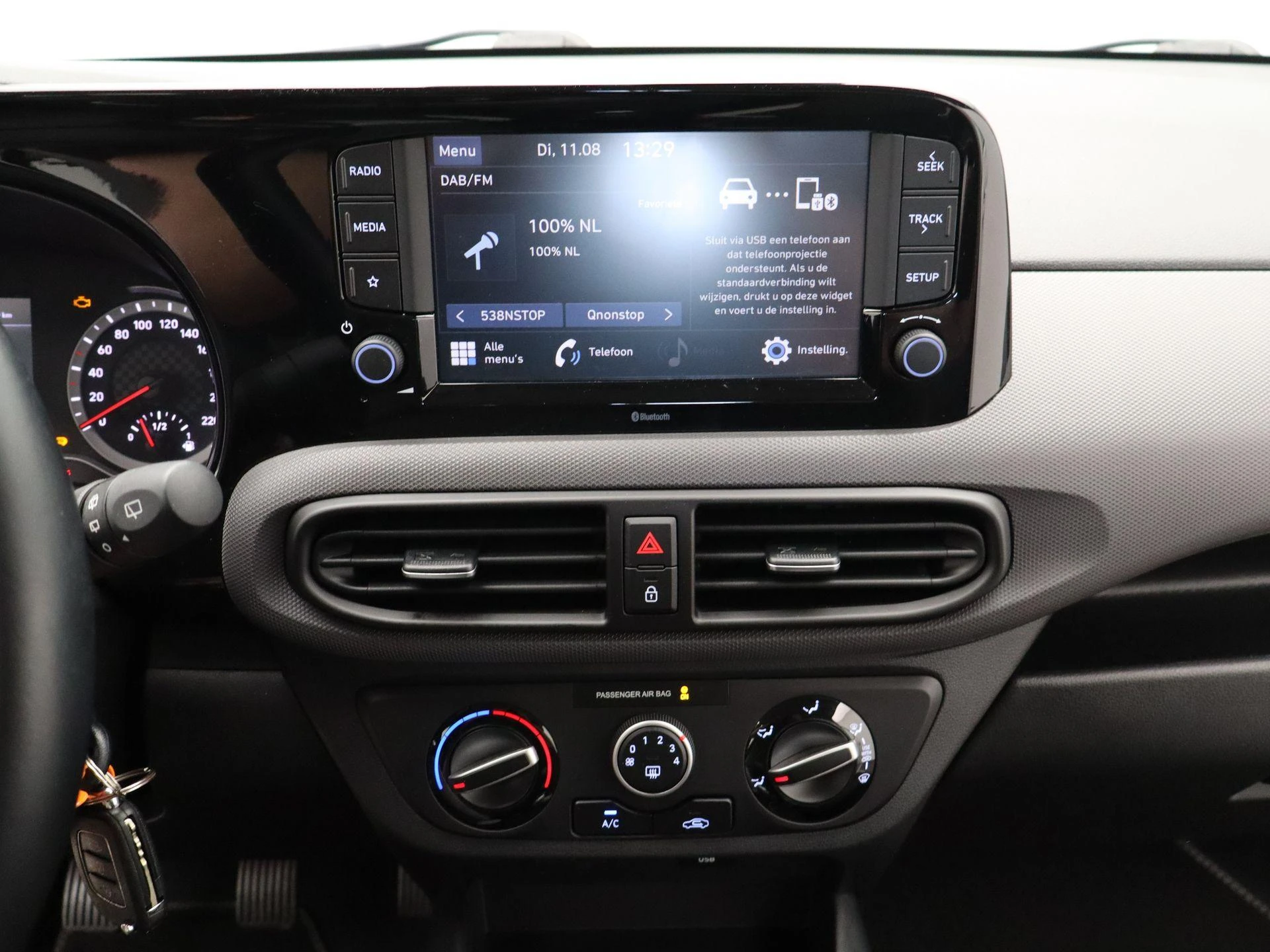 Hyundai-i10-image-9