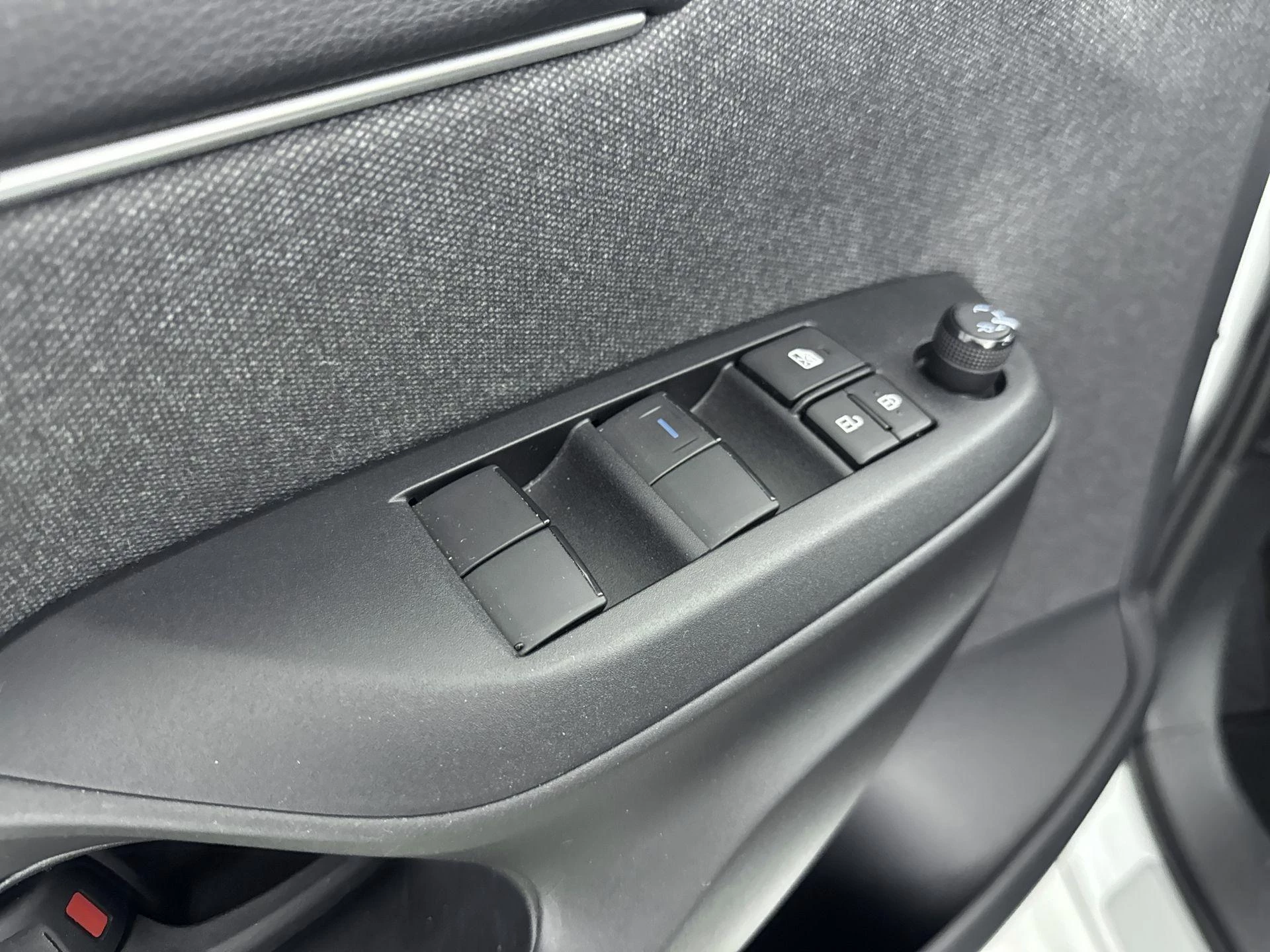 Toyota-Yaris-image-14