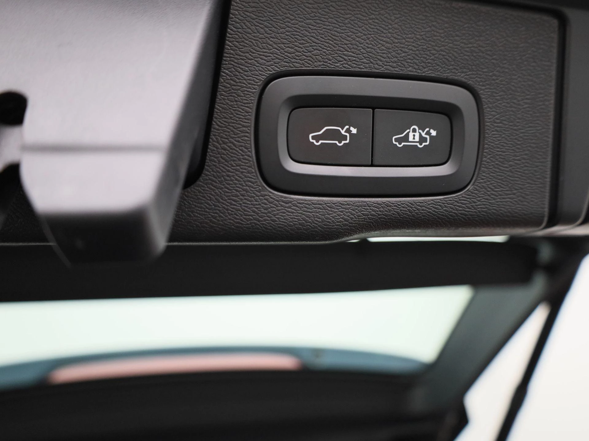 Volvo XC60 B4 Diesel Geartronic Momentum Pro