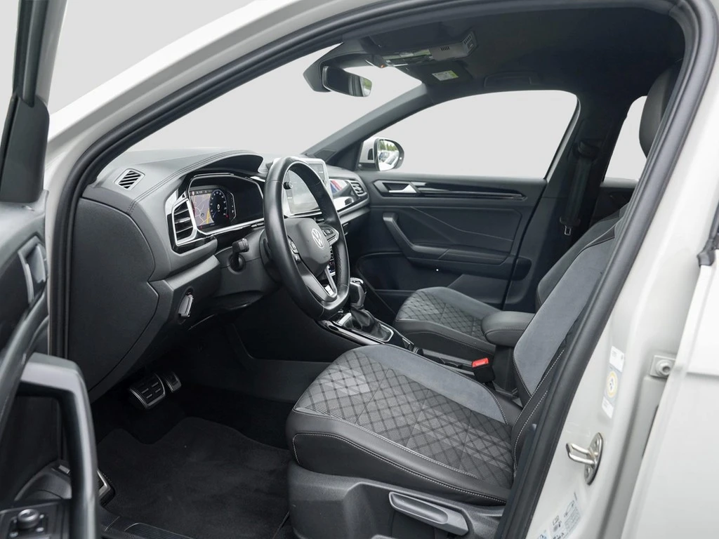 Volkswagen-T-Roc-image-6